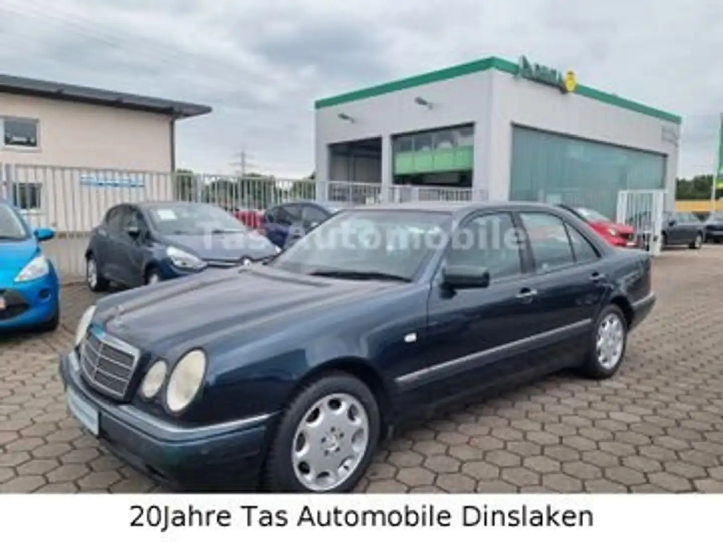 Mercedes-Benz E 430 Elegance"Seniorenfahrzeug"Lückenl.Brabus S-Heft Verde - 1