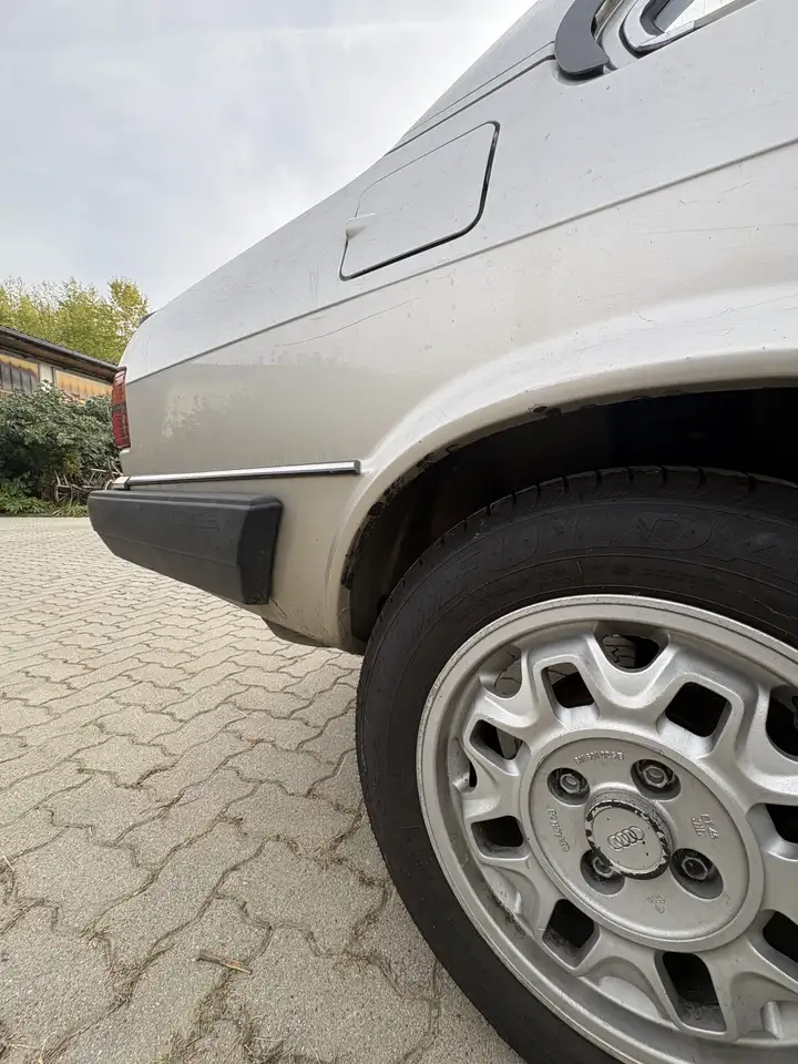 Audi 80 GL, foto 4
