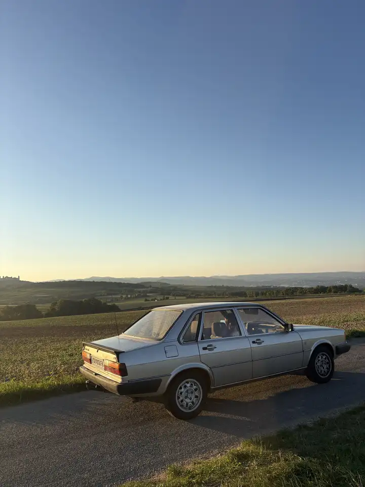 Audi 80 GL, foto 12