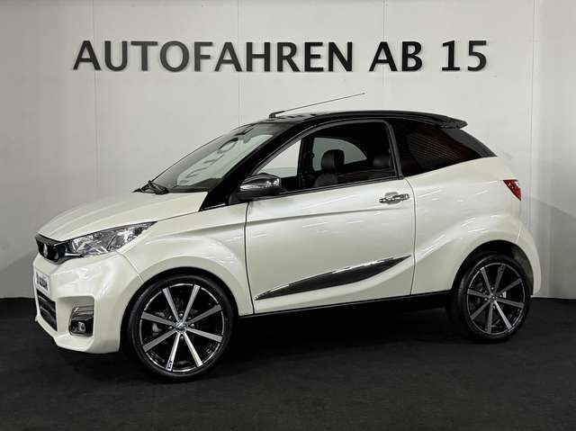 Imagine Aixam Coupe Sport, Klima, CarPlay, RFK, Kubota, Inkl Lieferung