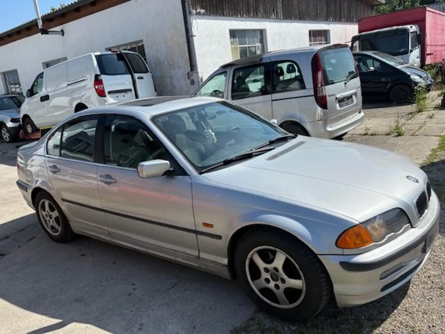 BMW 320 320i Grijs - 1