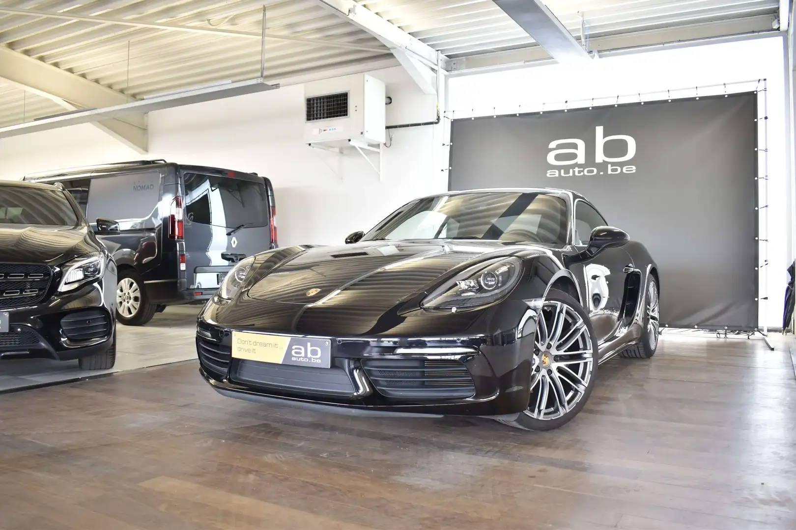 Porsche 718 CAYMAN, AUTOM PDK, NAVI, BT, SPORTUITLAAT, XENON Černá - 1
