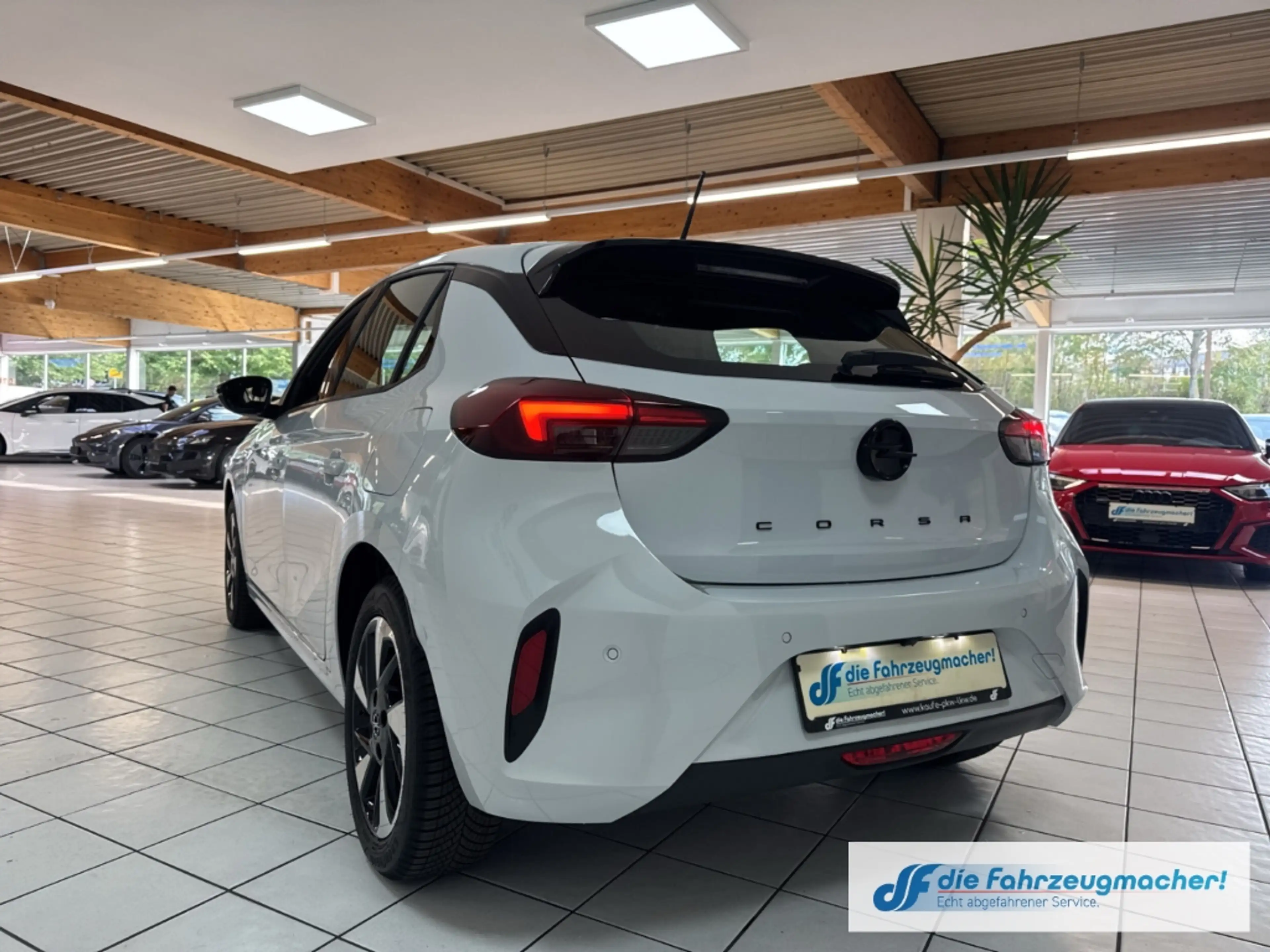 Opel Corsa-e GS LED Apple CarPlay Android Auto Klimaautom Musik — photo 3