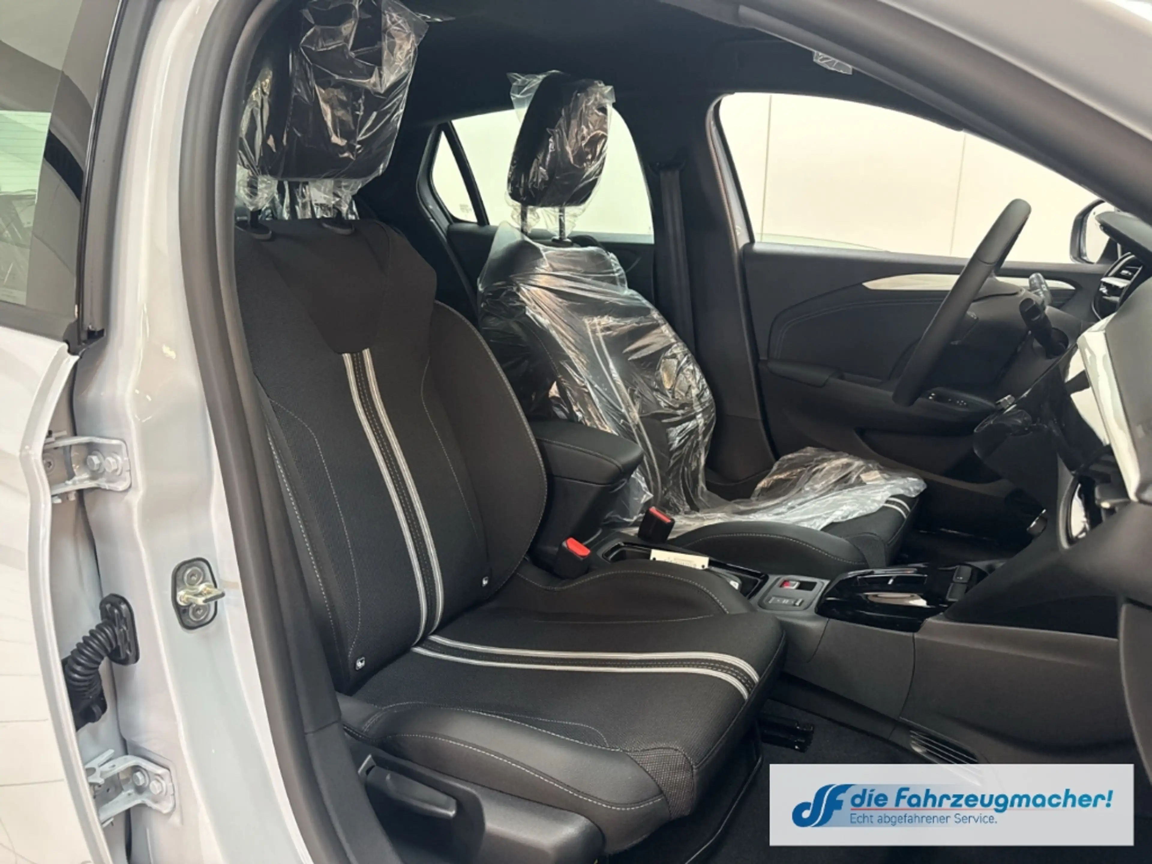 Opel Corsa-e GS LED Apple CarPlay Android Auto Klimaautom Musik — photo 13