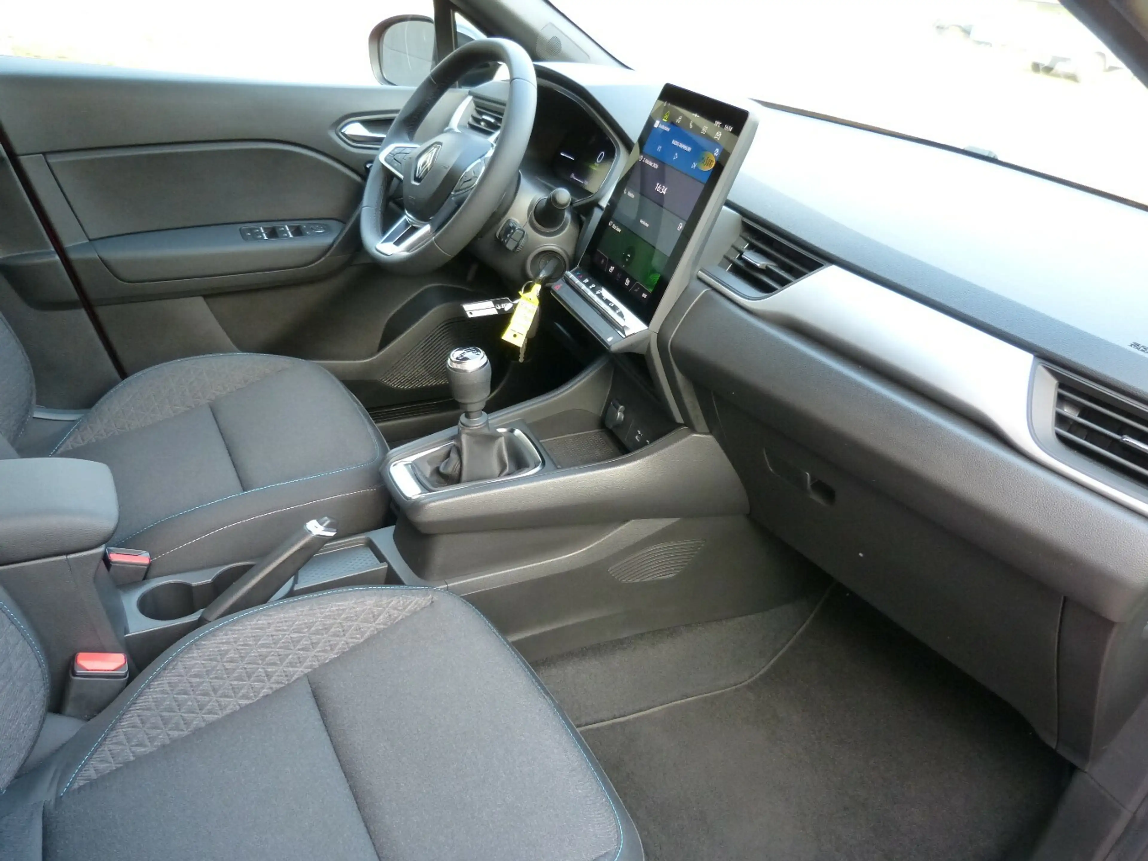 Renault Captur Evolution TCE 90 [SHZ/KAMERA/1. HAND] — photo 12