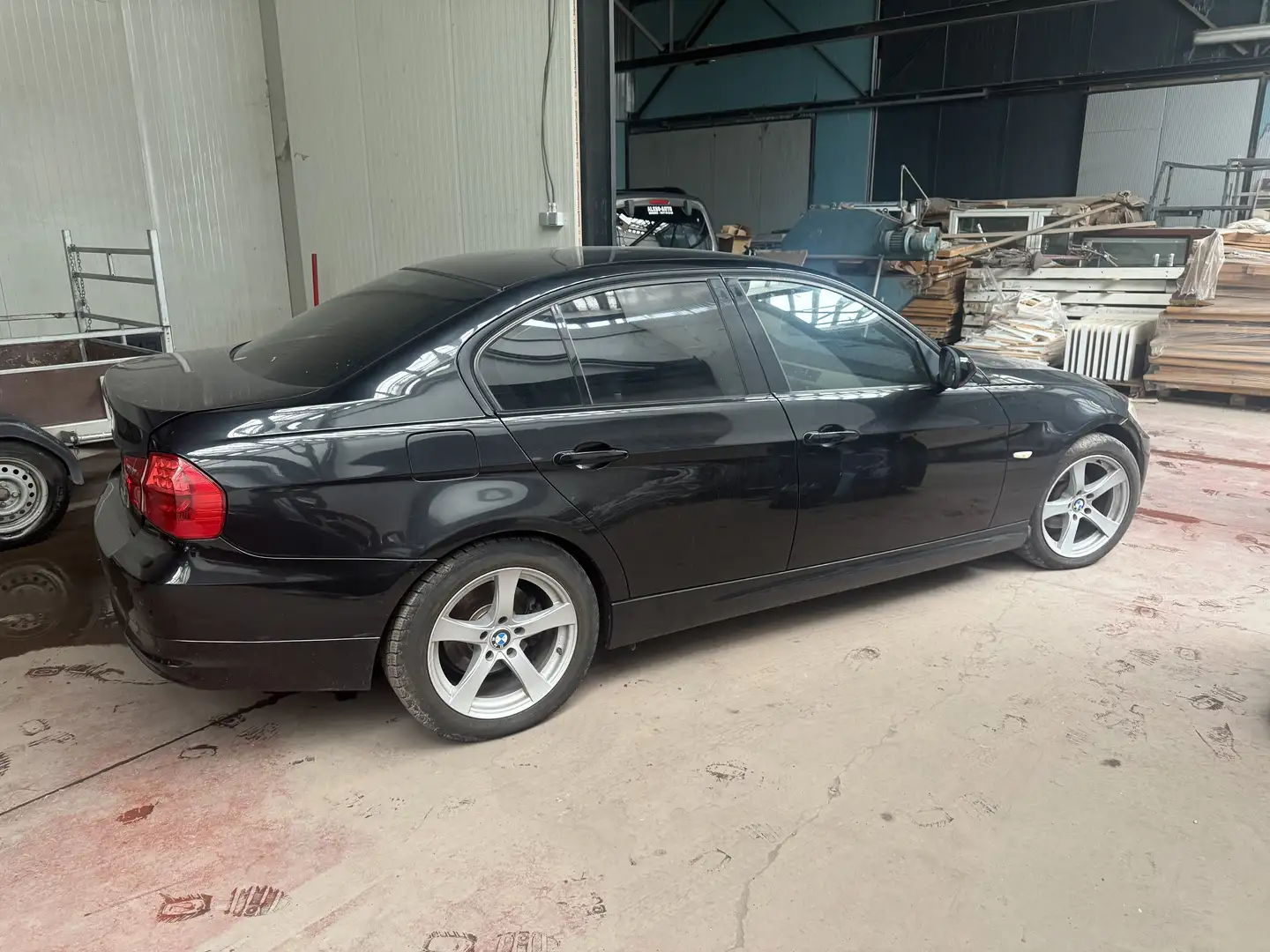 BMW 318 d Challenge - 2