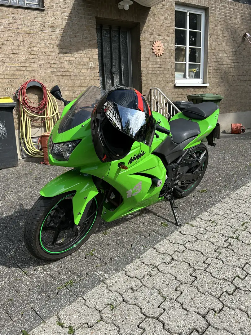 Kawasaki Ninja 250 R Зелений - 2