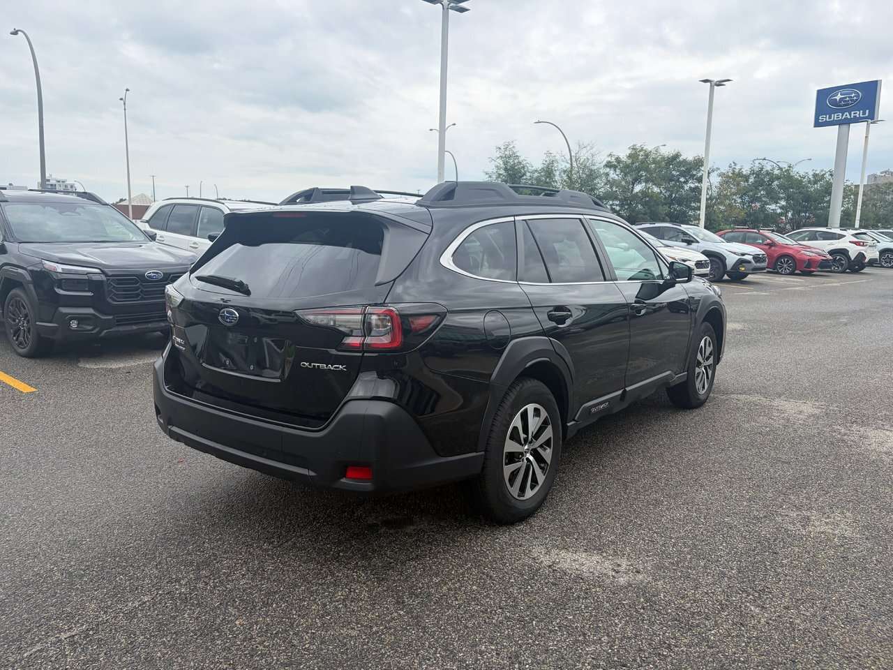 2024 Subaru Outback Touring Subaru Symmetrical All-Wheel Drive / Heate — снимка 1
