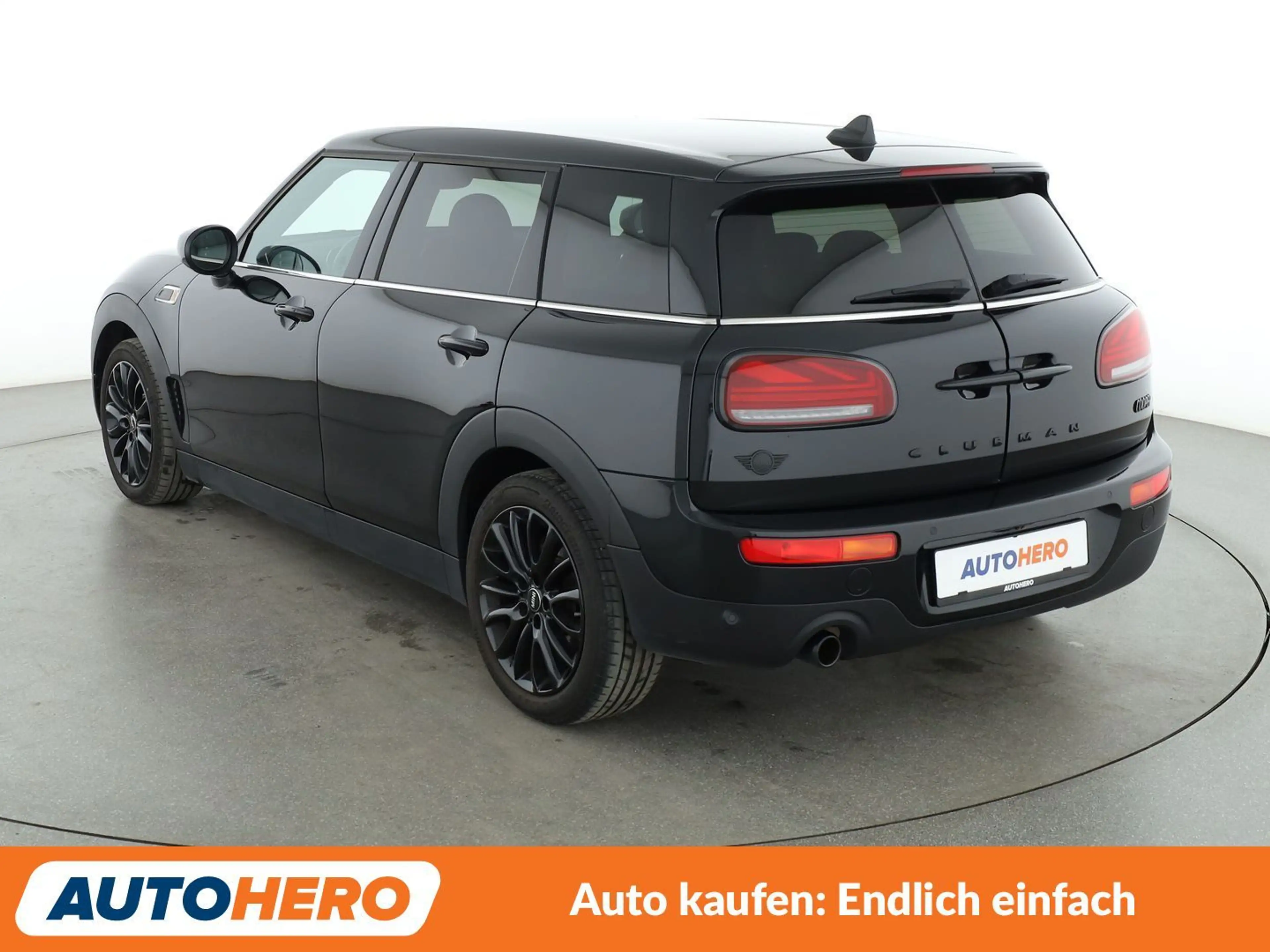 MINI Cooper Clubman Cooper Classic Trim Aut.*LED*NAVI*TEMPO*CAM*PDC* — photo 4