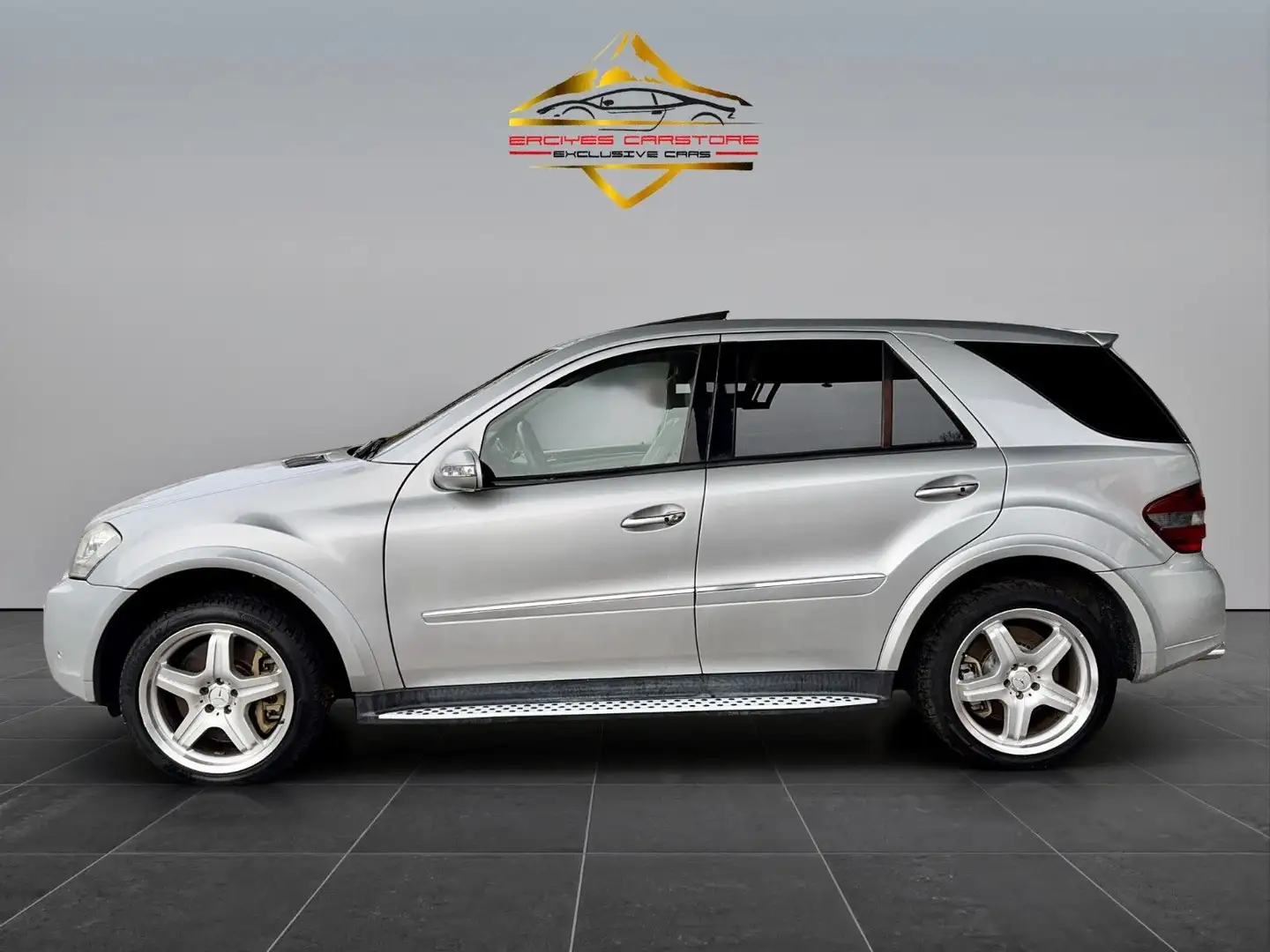 Mercedes-Benz ML 63 AMG *LEDER*NAVI*XENON*S.DACH*LUFT* Ezüst - 2