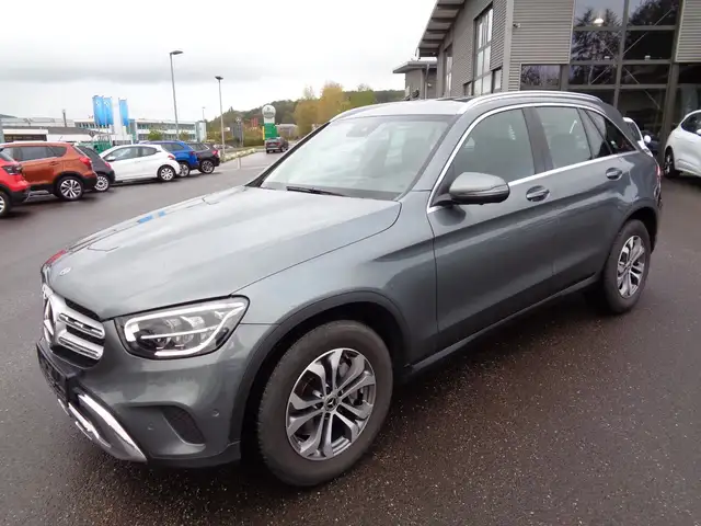 Mercedes-Benz GLC 220 d 4Matic, AHK,54TKM