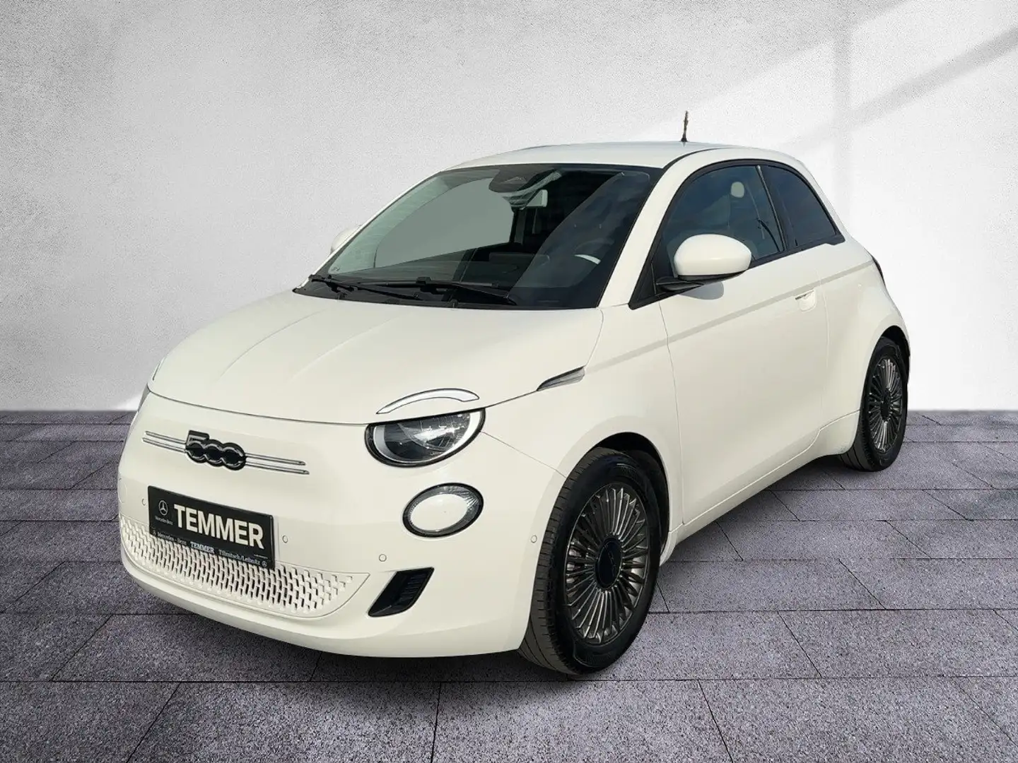 Fiat 500 Elektro Icon RKam Shz Navi Weiß - 2