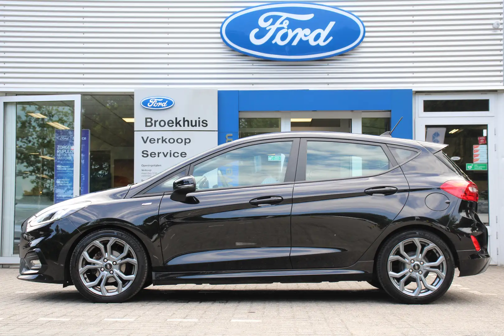 Ford Fiesta 1.0EB ST-LINE | NL-AUTO! | 1 EIGENAAR! | NAVI | CL Negro - 2