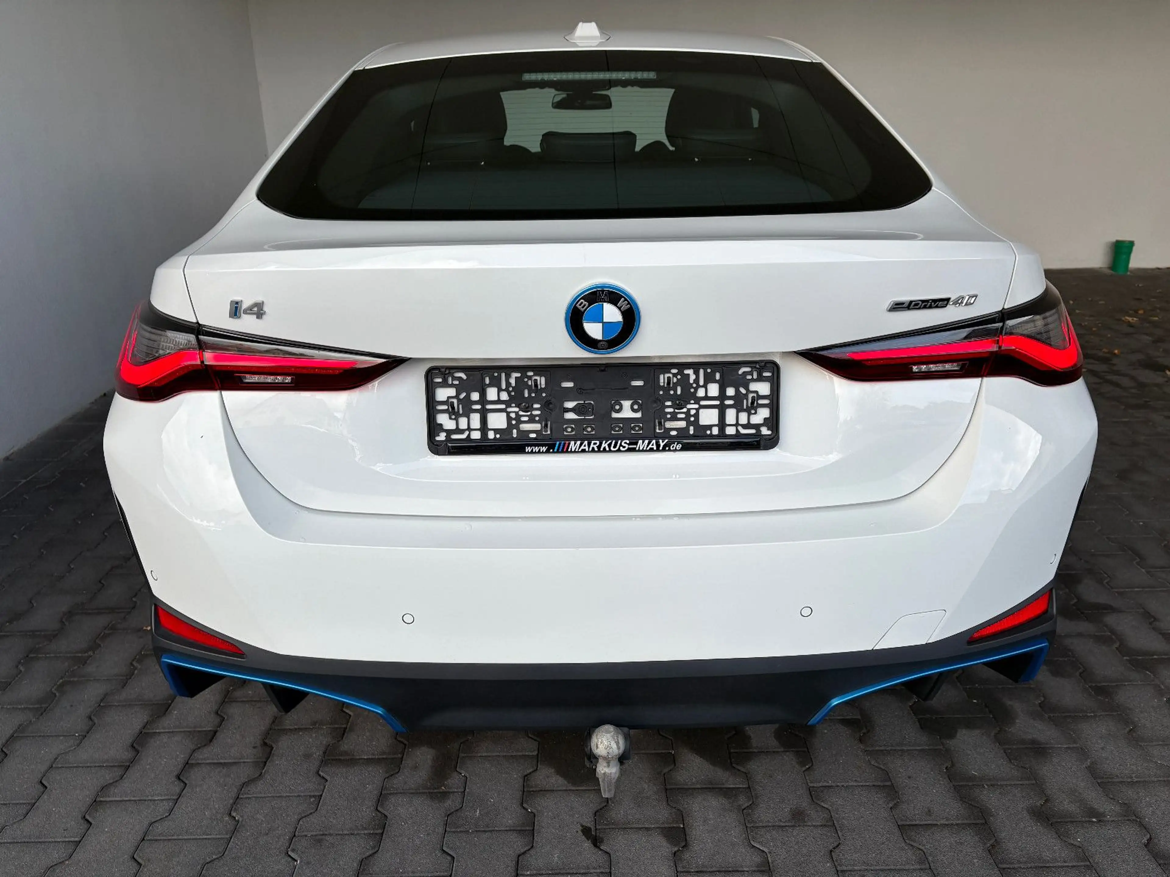 BMW i4 eDrive40 GranCoupe AHK DAProf HiFi Sportsitze — photo 9