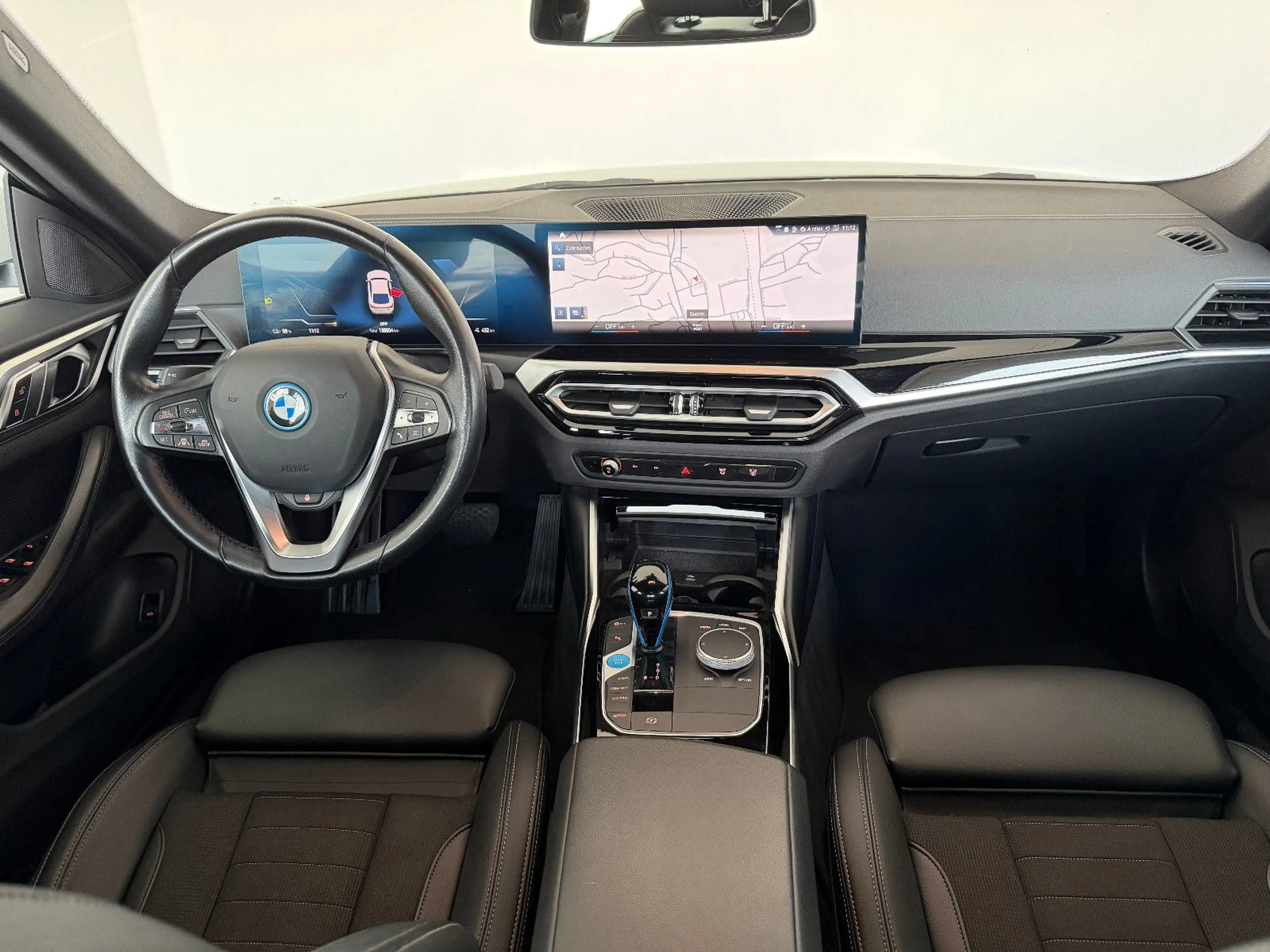 BMW i4 eDrive40 GranCoupe AHK DAProf HiFi Sportsitze — photo 10