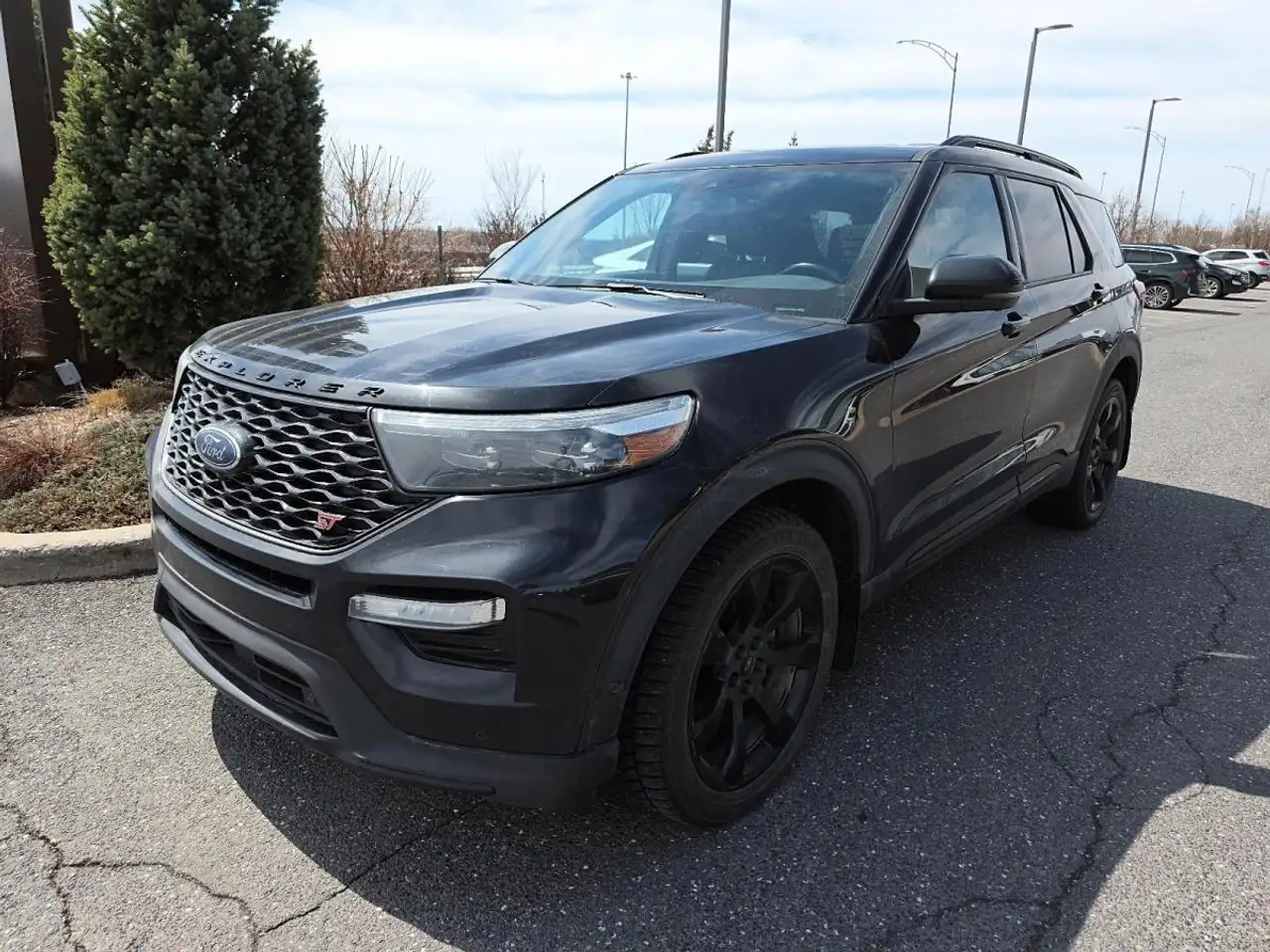 Ford Explorer снимка Ford Explorer