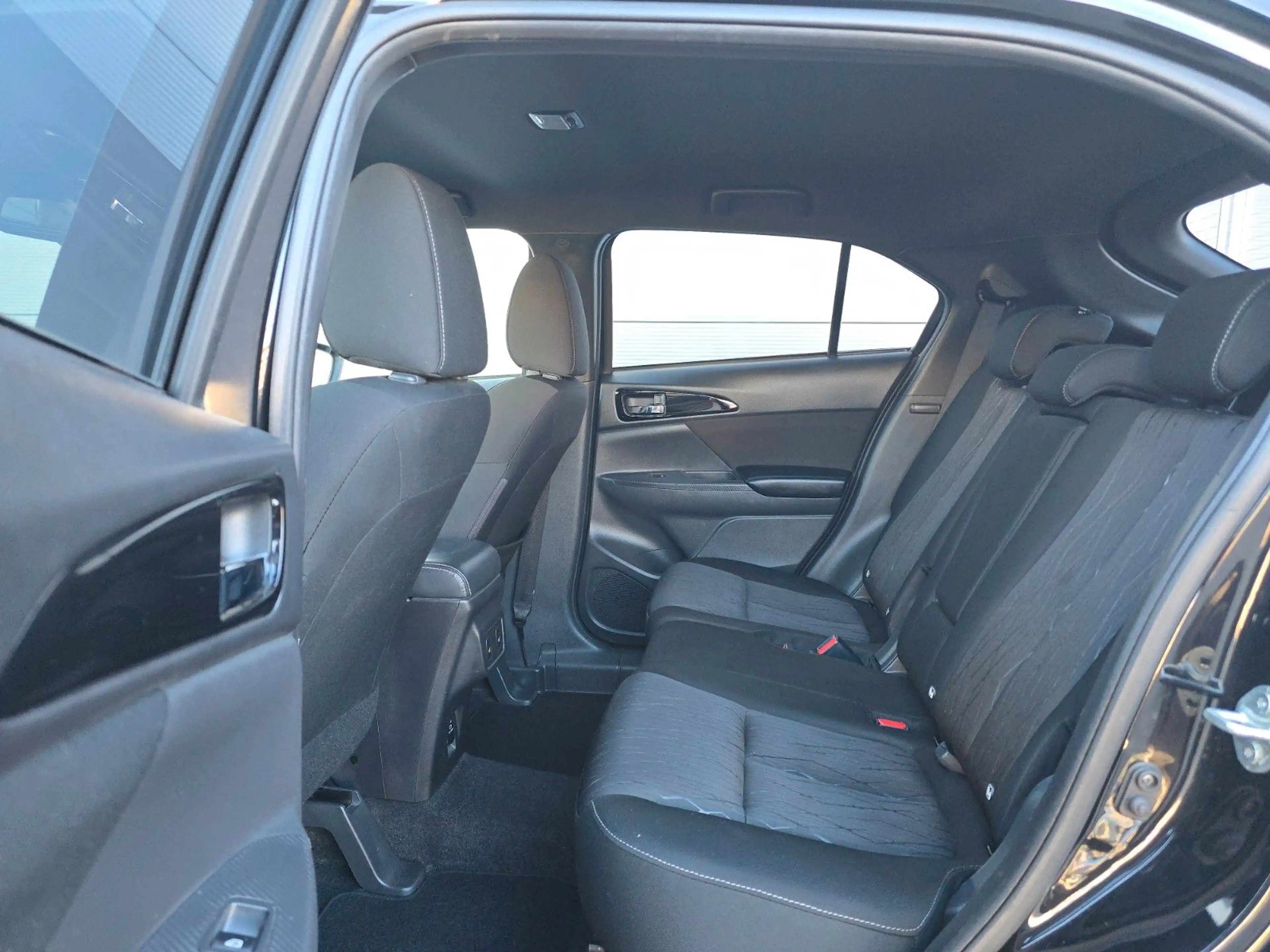 Mitsubishi Eclipse Cross Diamant Edition+ 4WD — photo 13