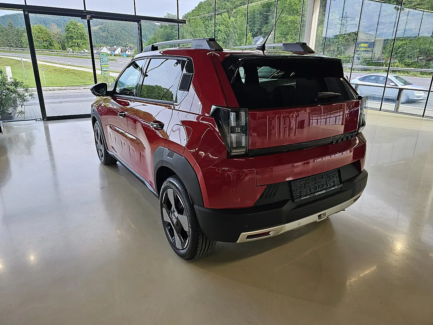 Fiat Grande Panda 1.2 Mild-Hybrid La Prima Rot - 2