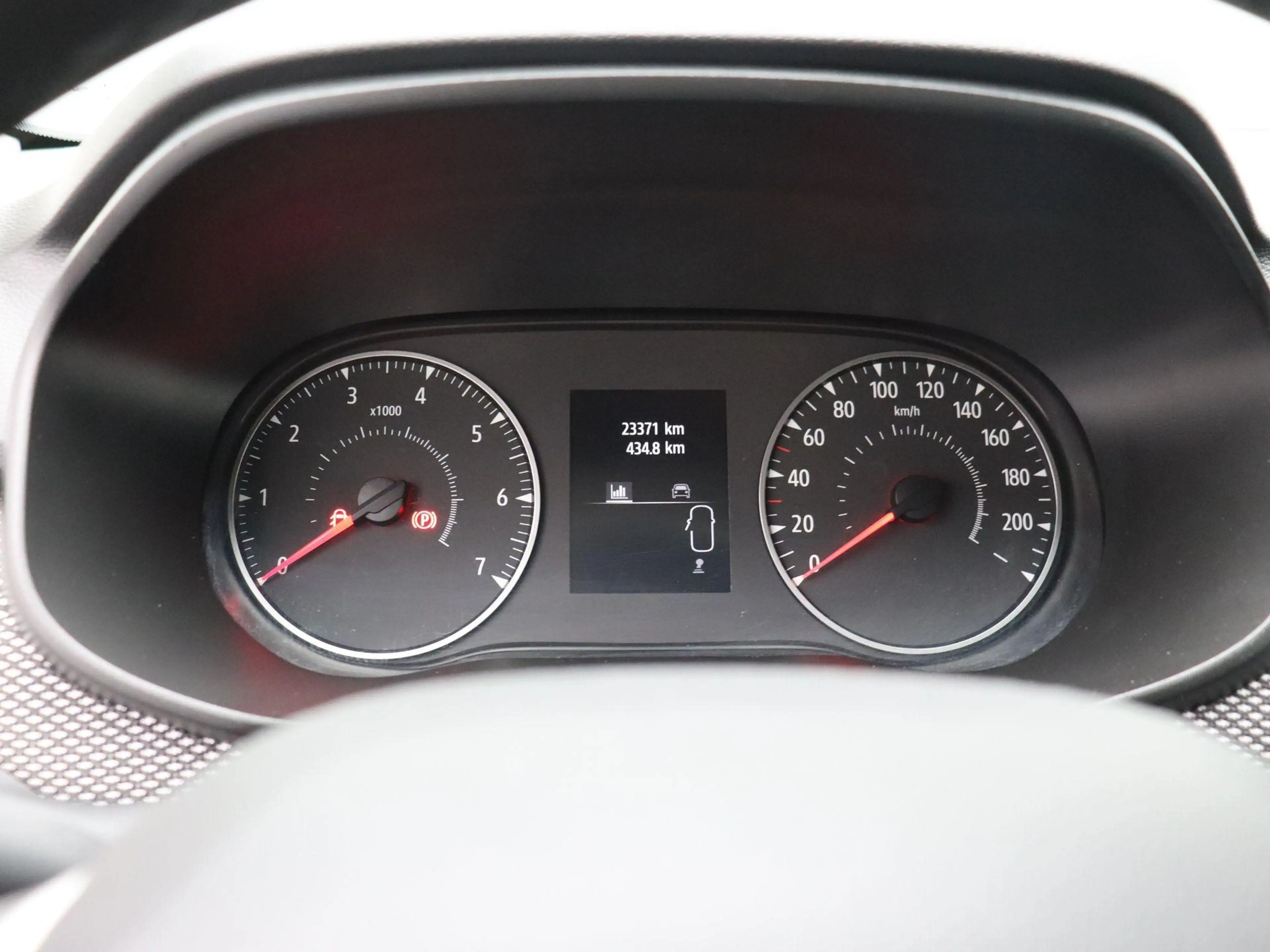 Dacia Sandero TCe 90 Journey — photo 9
