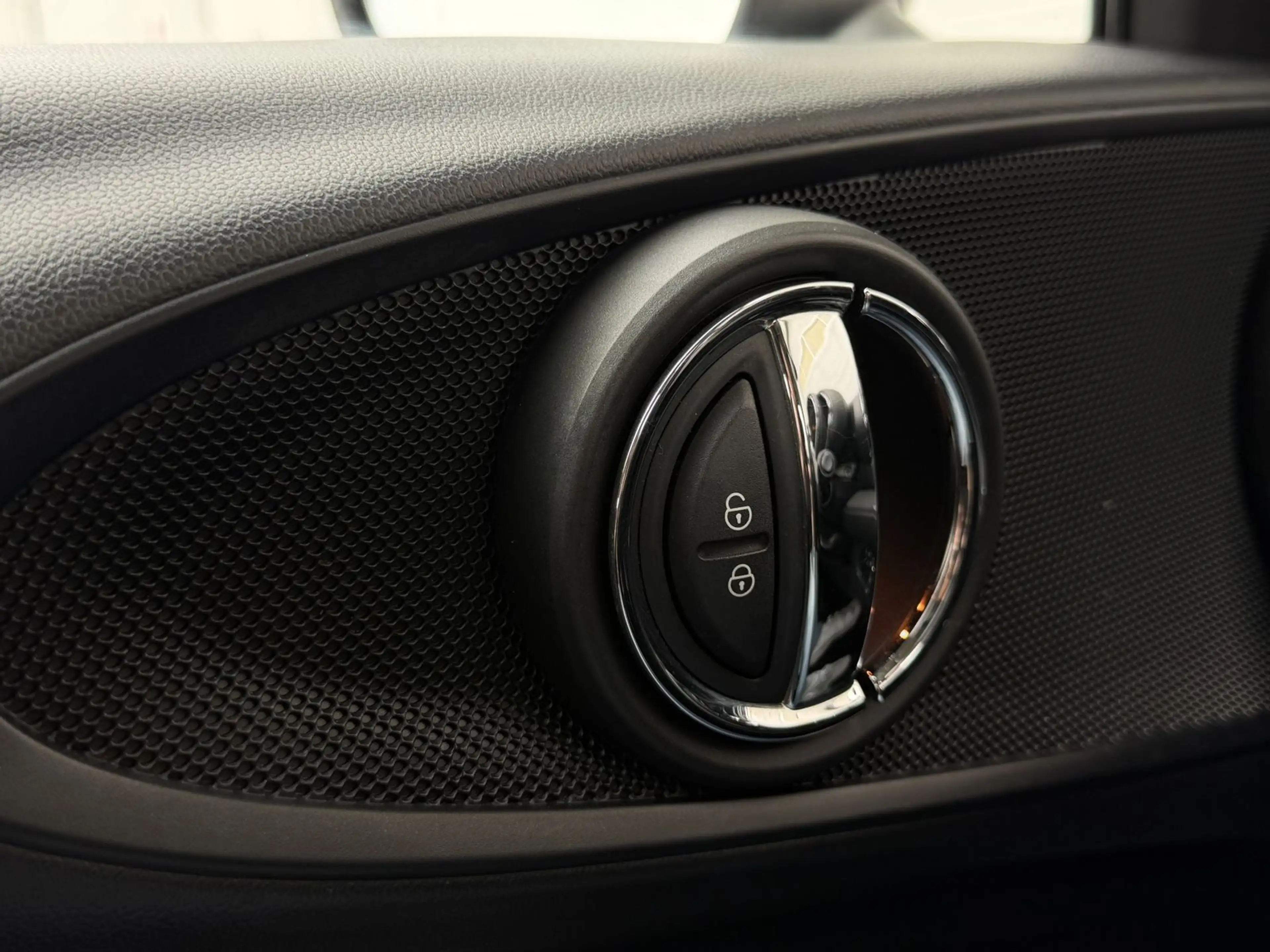 MINI One Clubman Klima/Sitzhzg/Panorama/PDC/Bluetooth — photo 15