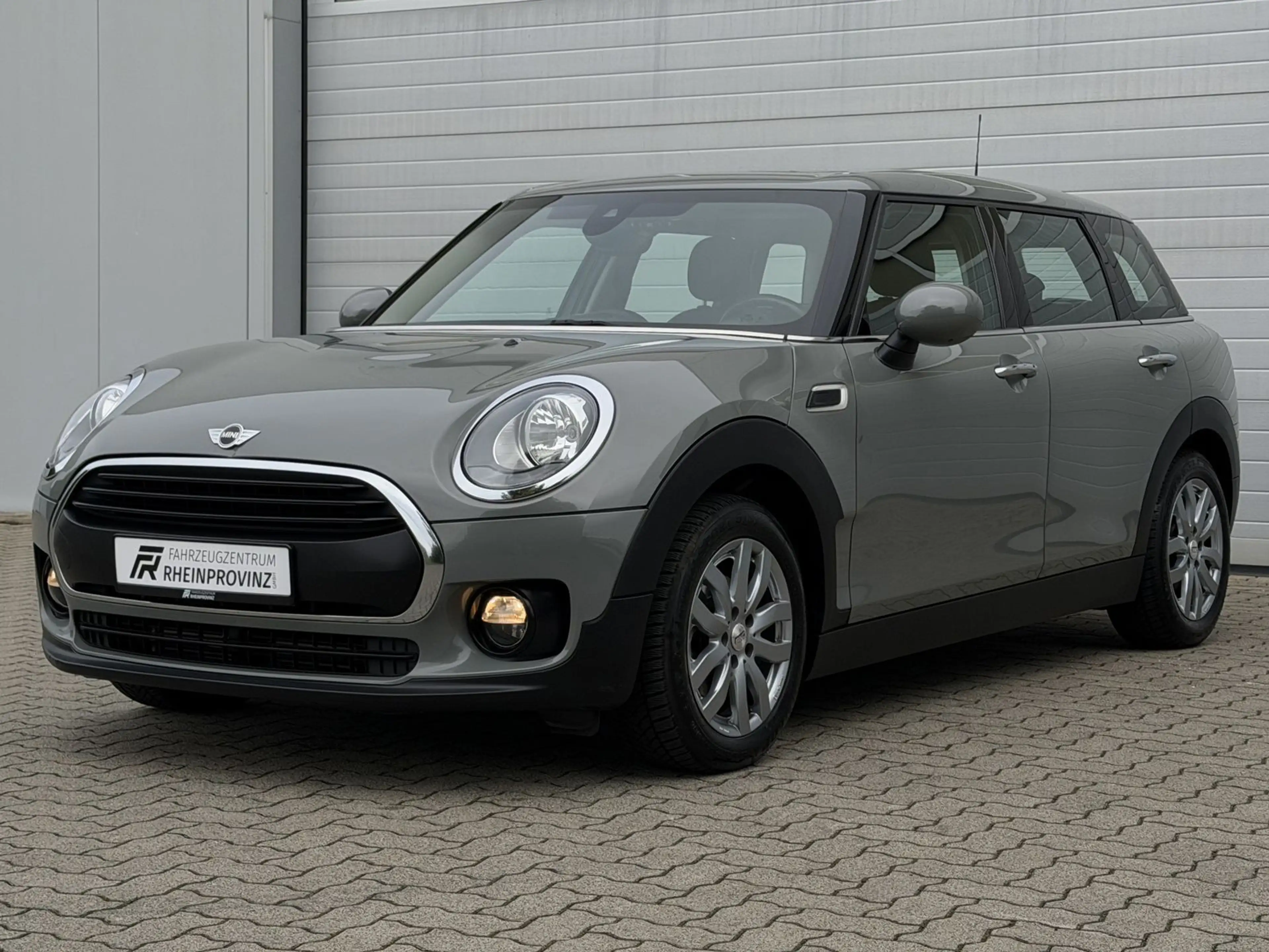 MINI One Clubman Klima/Sitzhzg/Panorama/PDC/Bluetooth — photo 6