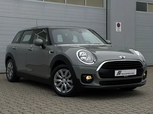 MINI One Clubman Klima/Sitzhzg/Panorama/PDC/Bluetooth