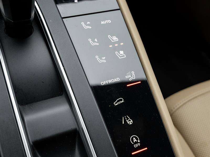 2025 Porsche Macan GTS AWD Premium Pkg Plus| Sport Chrono Pkg|21 Excl thumb 29