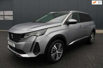 1.2 PureTech ALLURE 7persoons NIEUWE MODEL