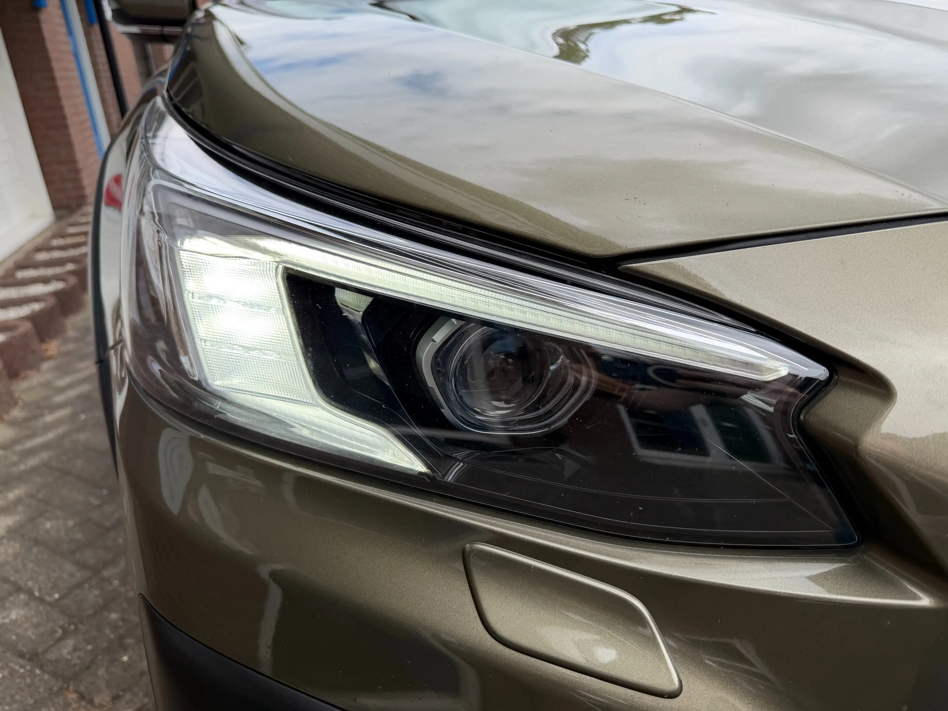 Subaru OUTBACK 2.5i AWD — photo 4
