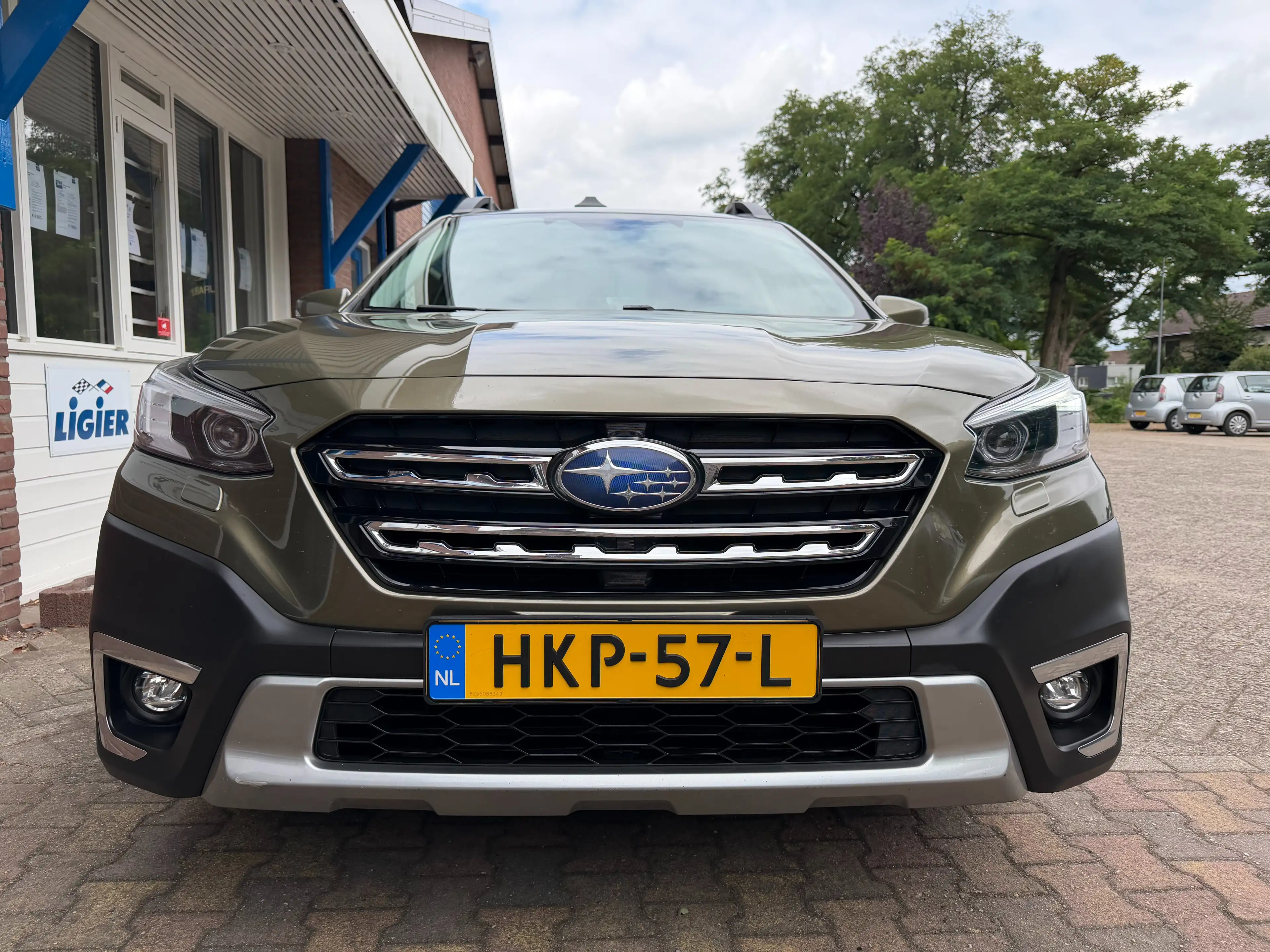 Subaru OUTBACK 2.5i AWD — photo 2
