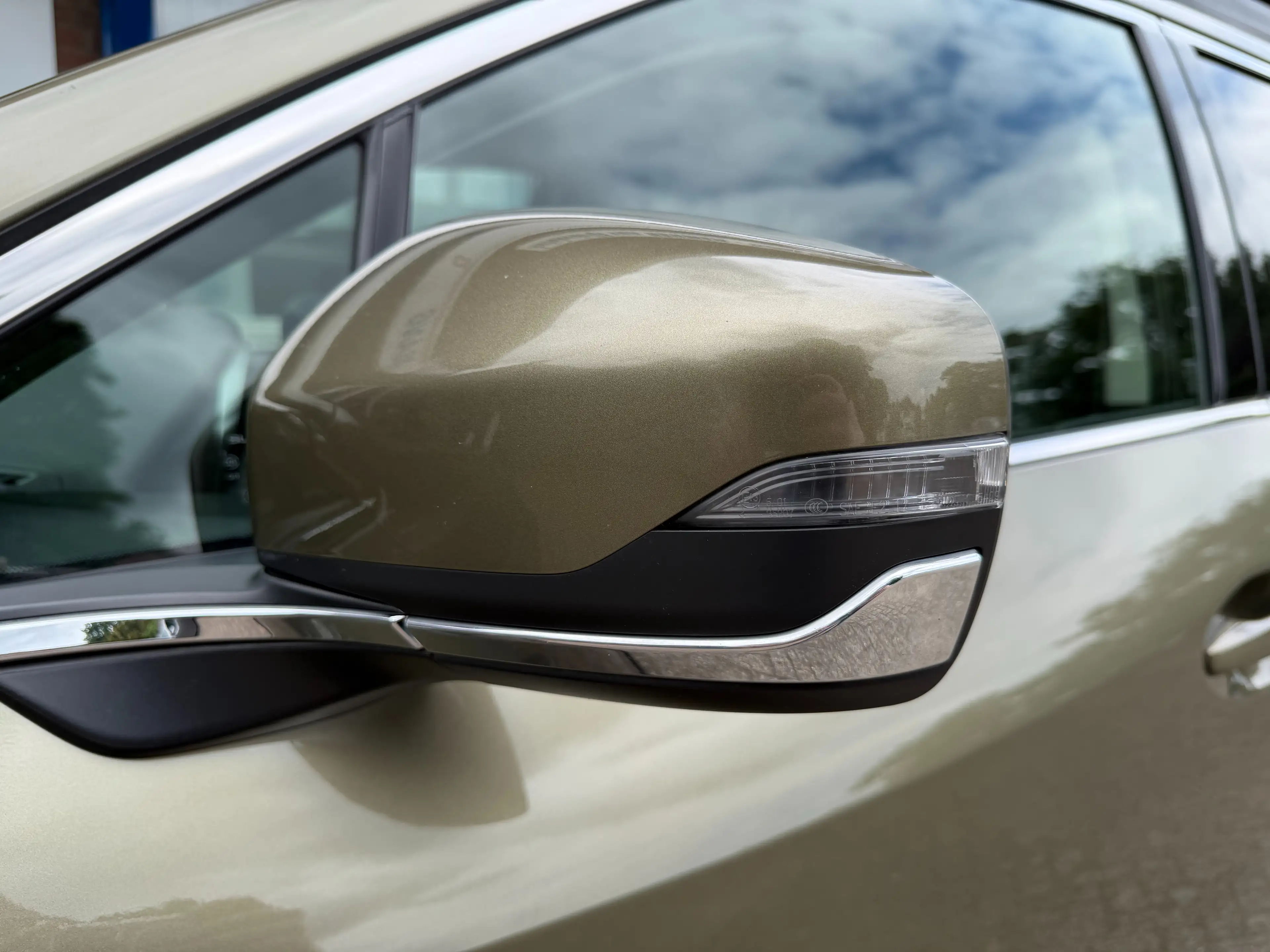 Subaru OUTBACK 2.5i AWD — photo 5