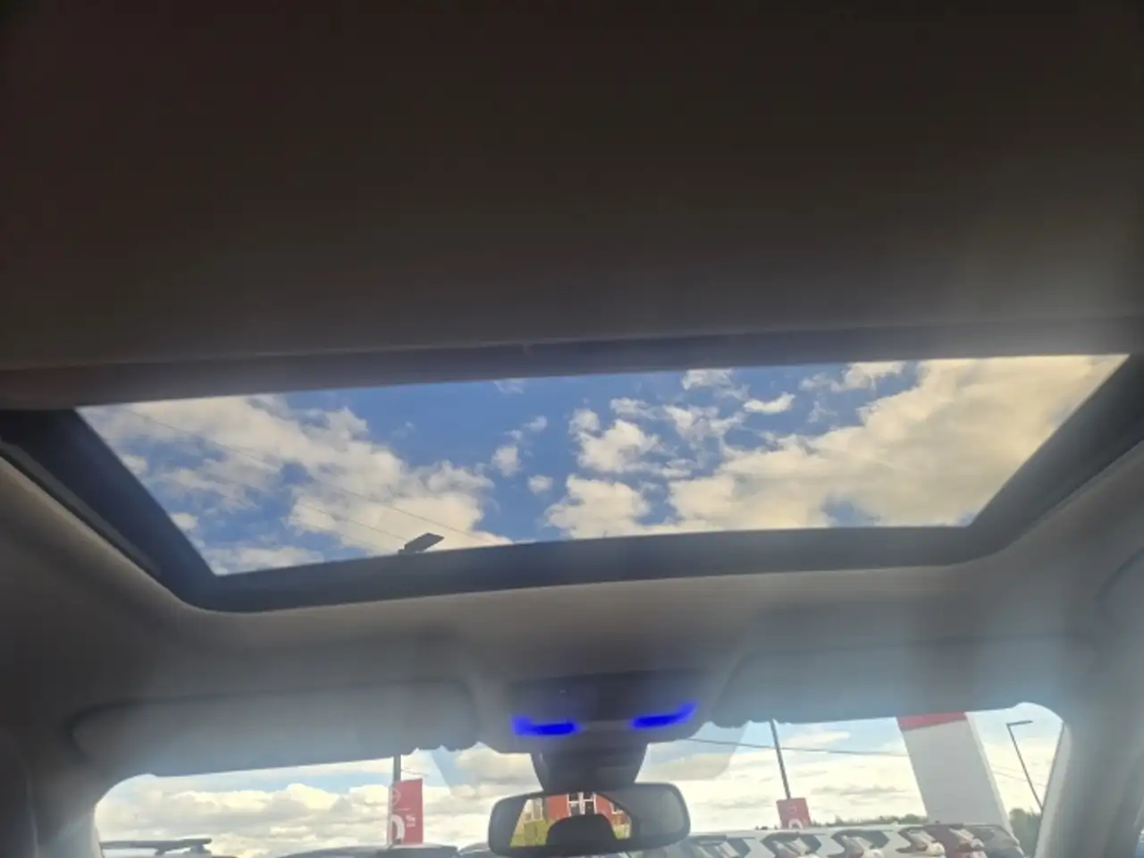 Nissan Altima снимка Nissan Altima