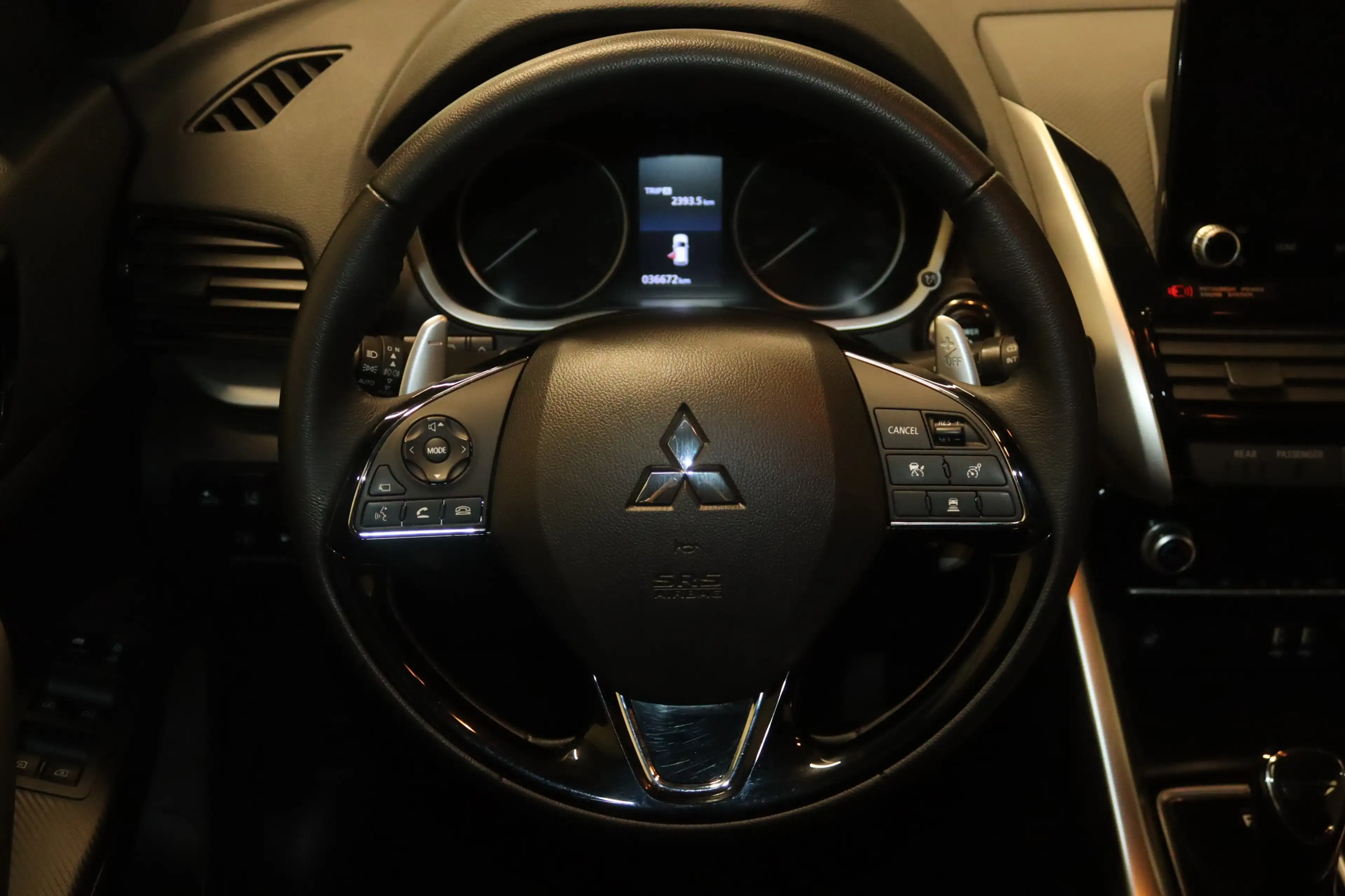 Mitsubishi Eclipse Cross Plus Select 4WD-360°-LED-4xSHZ-NAV — photo 13