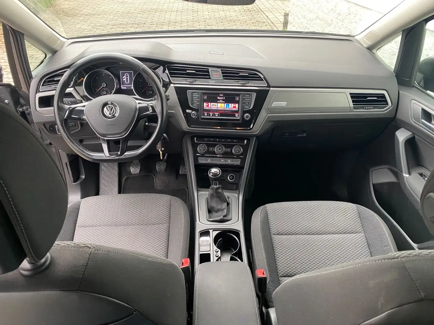 Volkswagen Touran 1.6 TDI Comfortline Kamera STHZ Alu Gri - 2