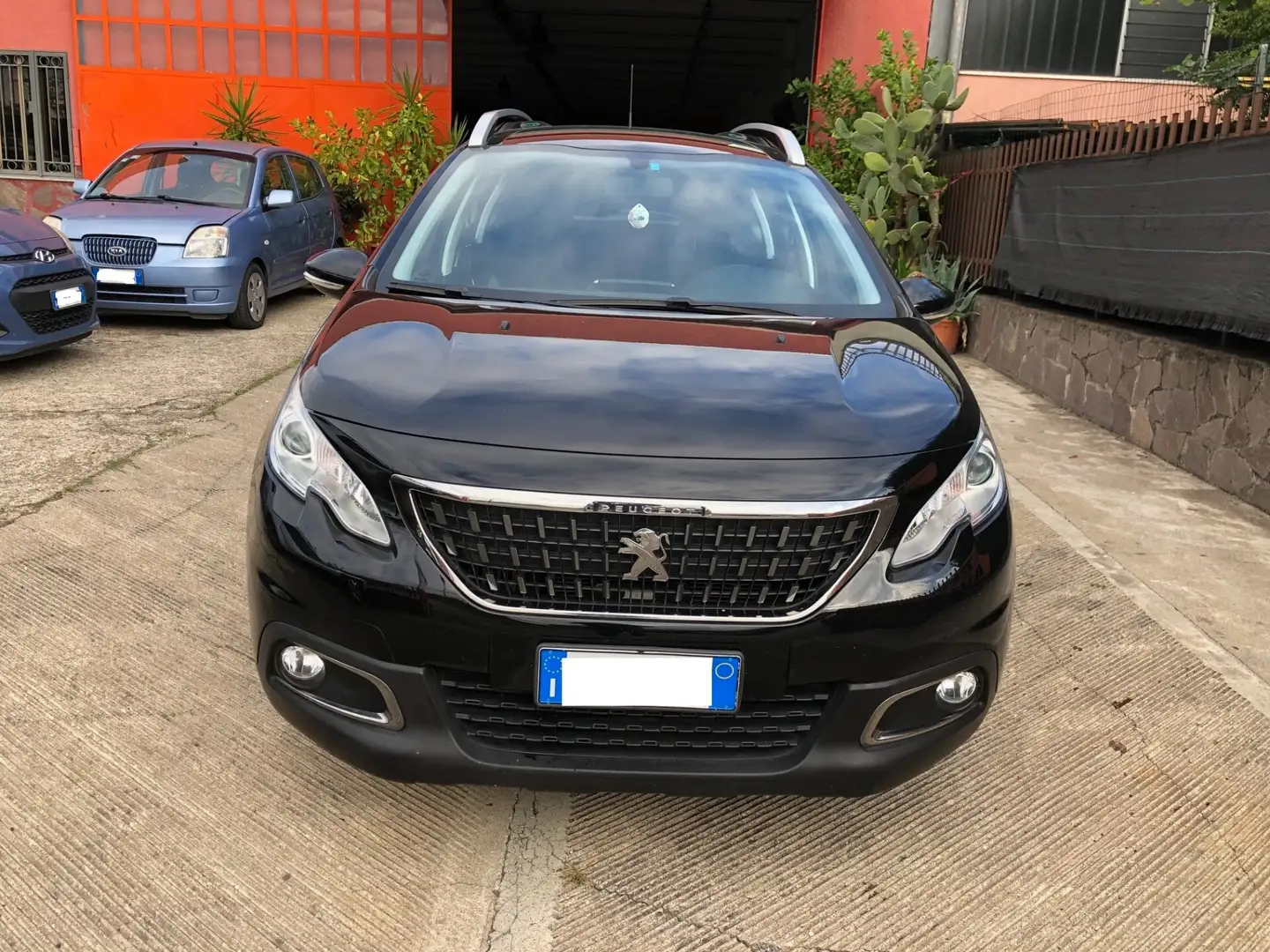 Peugeot 2008 BlueHDi 75 Access Nero - 2