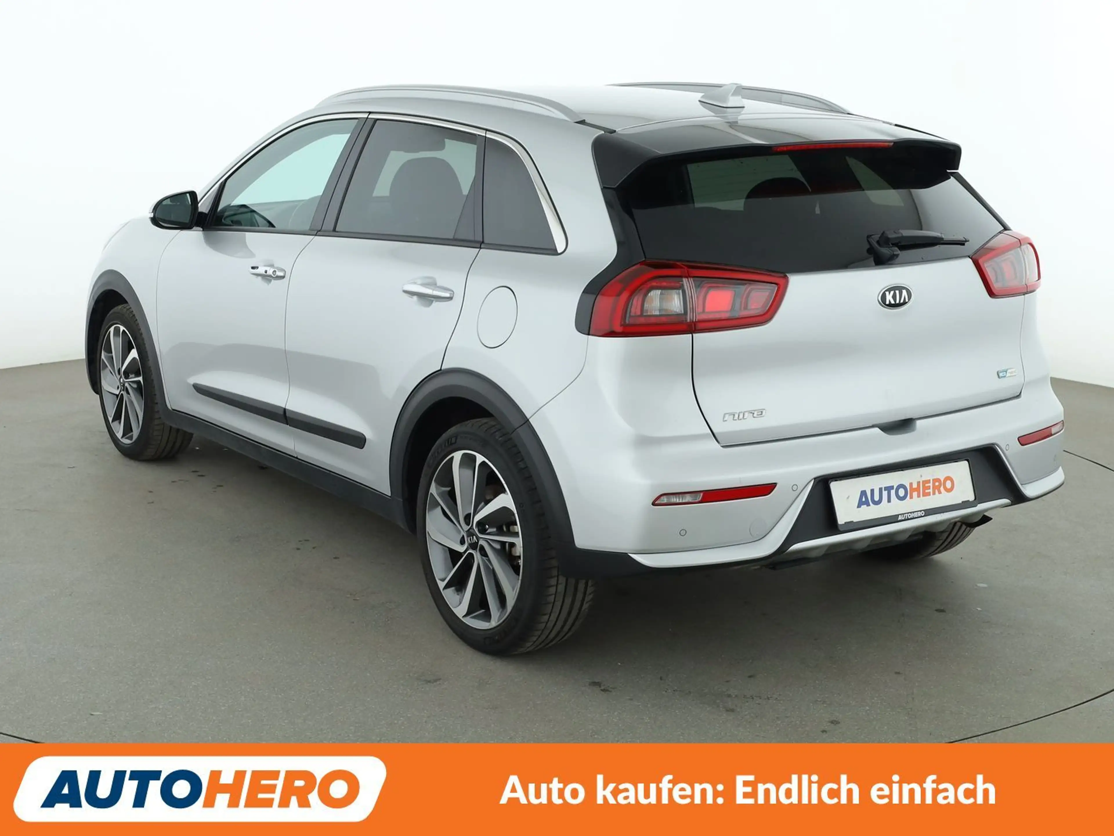 Kia Niro 1.6 Hybrid Spirit Aut.*NAVI*XENON*PDC*SHZ*LHZ*ALU* — photo 4