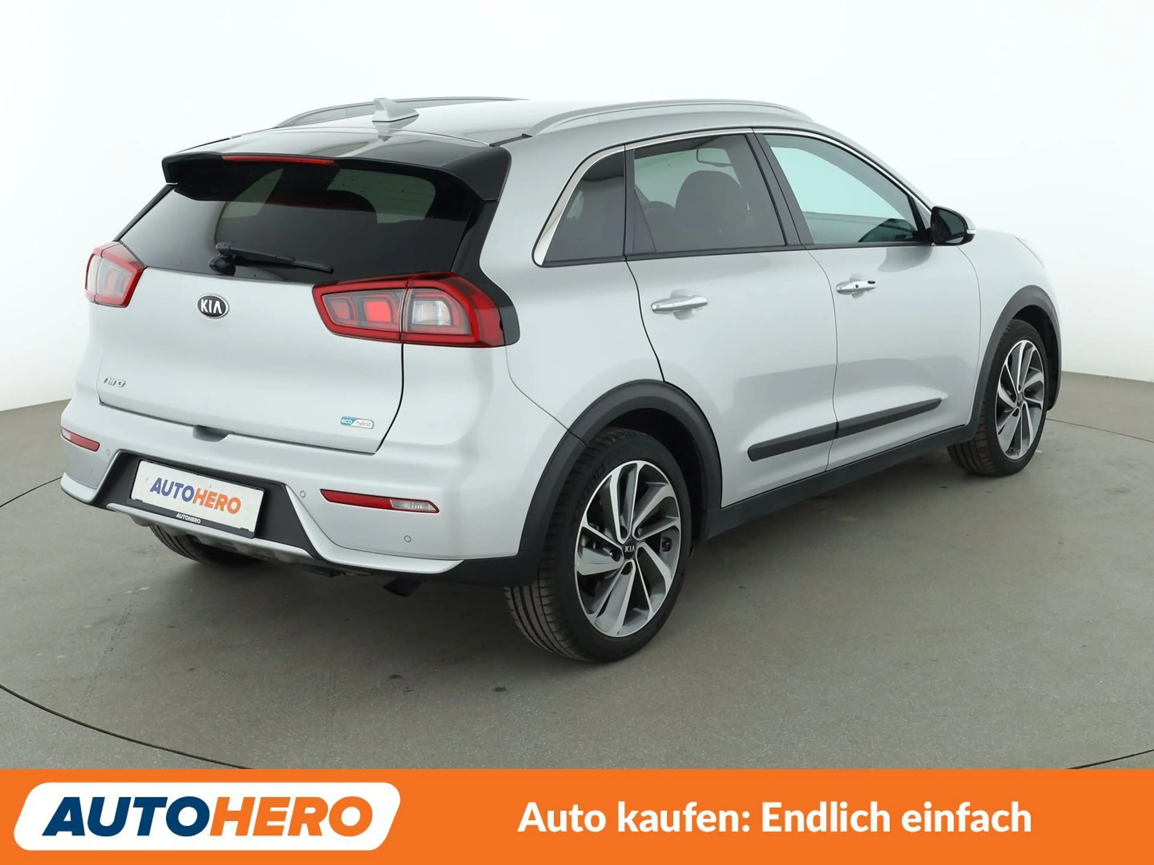 Kia Niro 1.6 Hybrid Spirit Aut.*NAVI*XENON*PDC*SHZ*LHZ*ALU* — photo 6