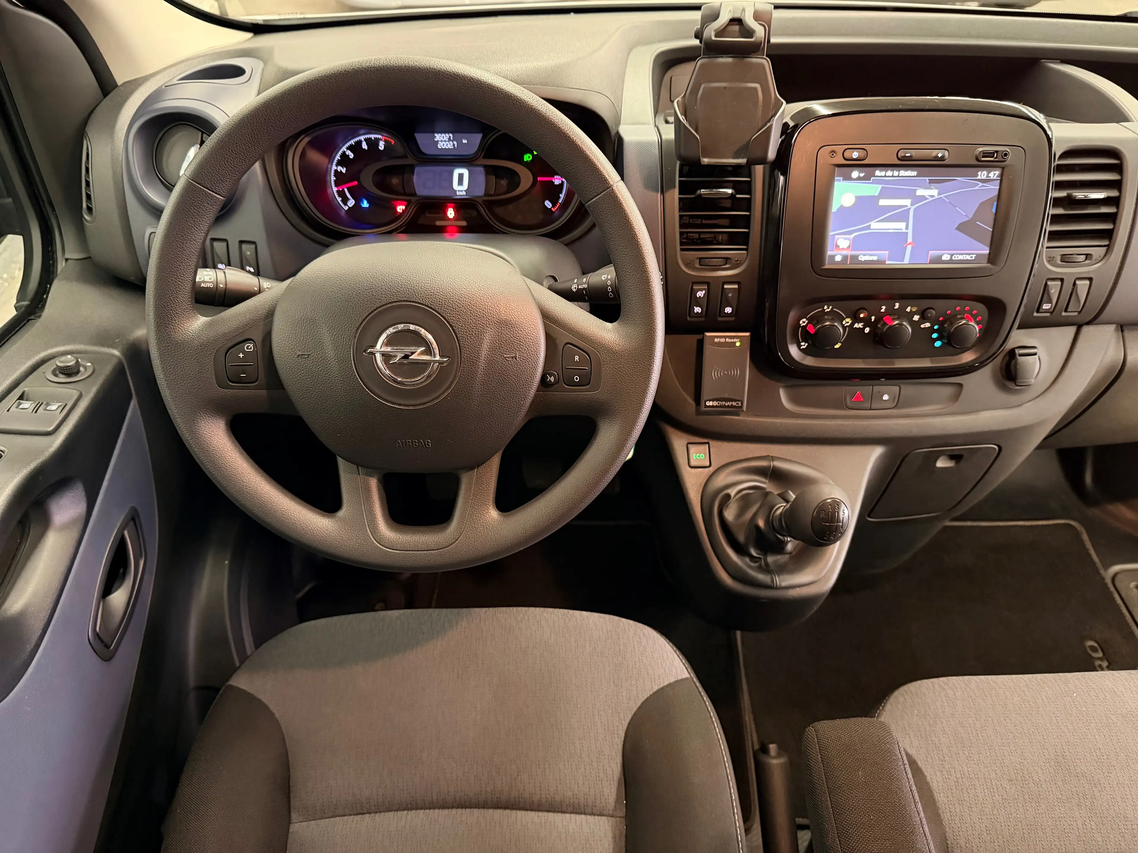 Opel Vivaro 1.6 CDTi L1H1 Combi 9PLACES//CLIM//GPS//GARANTIE — photo 4