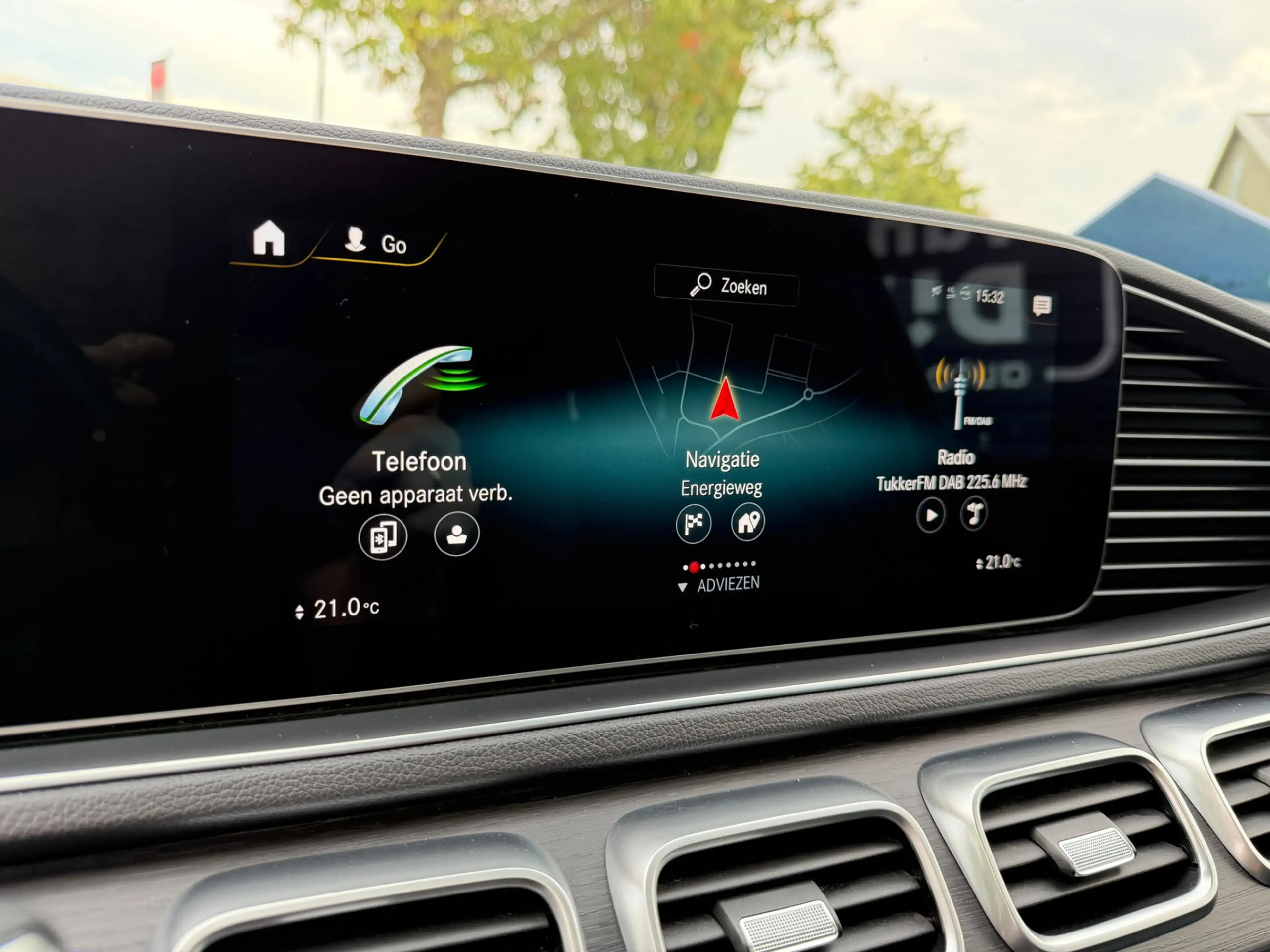 Mercedes-Benz GLE 350 e 4MATIC AMG Panoramadak Trekhaak Distronic + 20 i — photo 10