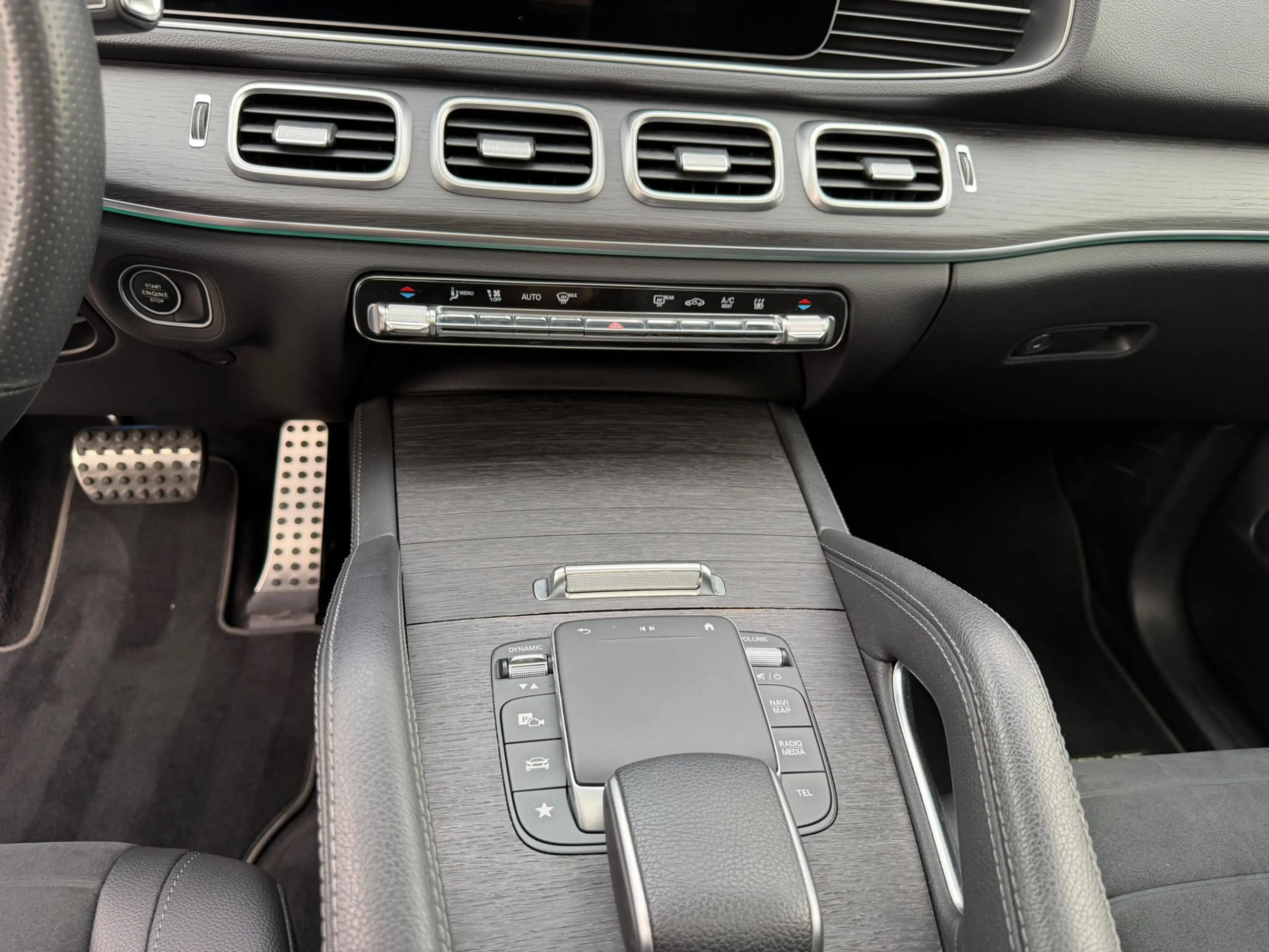 Mercedes-Benz GLE 350 e 4MATIC AMG Panoramadak Trekhaak Distronic + 20 i — photo 14