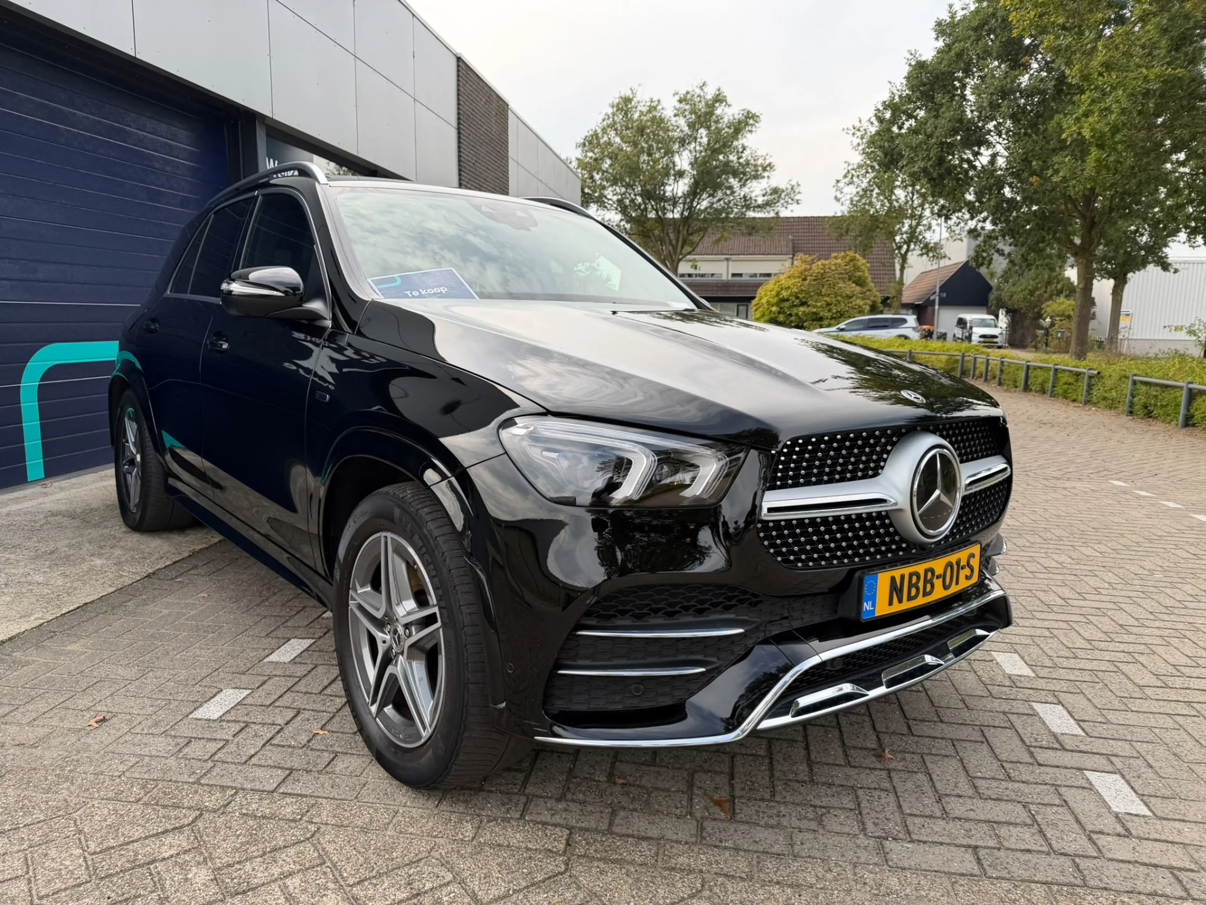 Mercedes-Benz GLE 350 e 4MATIC AMG Panoramadak Trekhaak Distronic + 20 i — photo 11