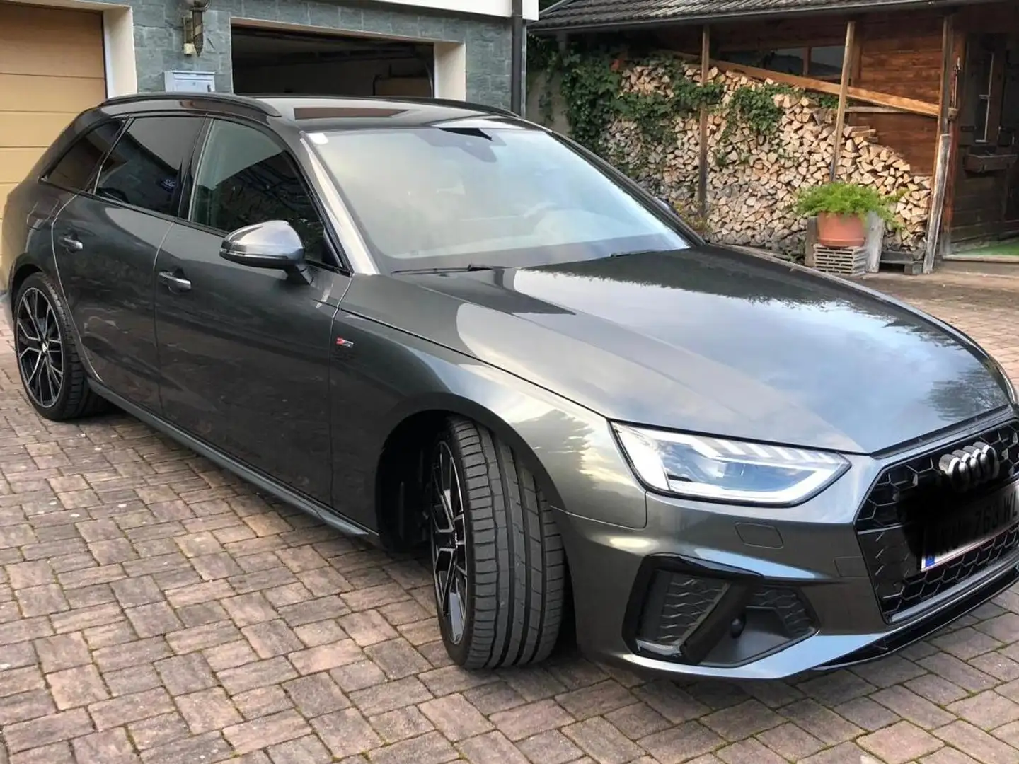 Audi A4 allroad A4 Allroad quattro 2,0 TDI quattro S-tronic Allroad Grau - 1