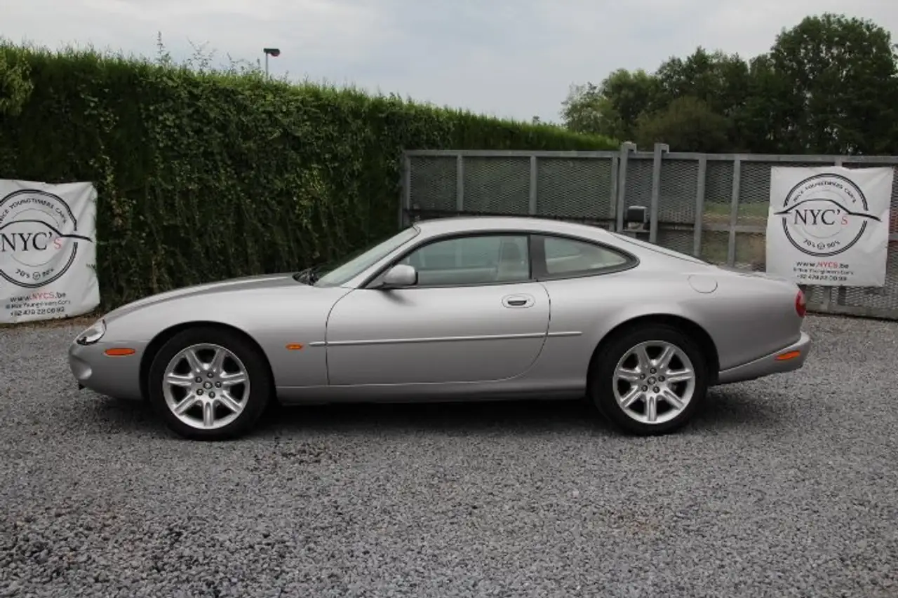 Jaguar XK8 4.0L V8 Coupé-A saisir, foto 4