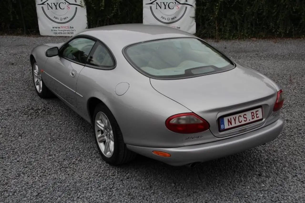 Jaguar XK8 4.0L V8 Coupé-A saisir, foto 5