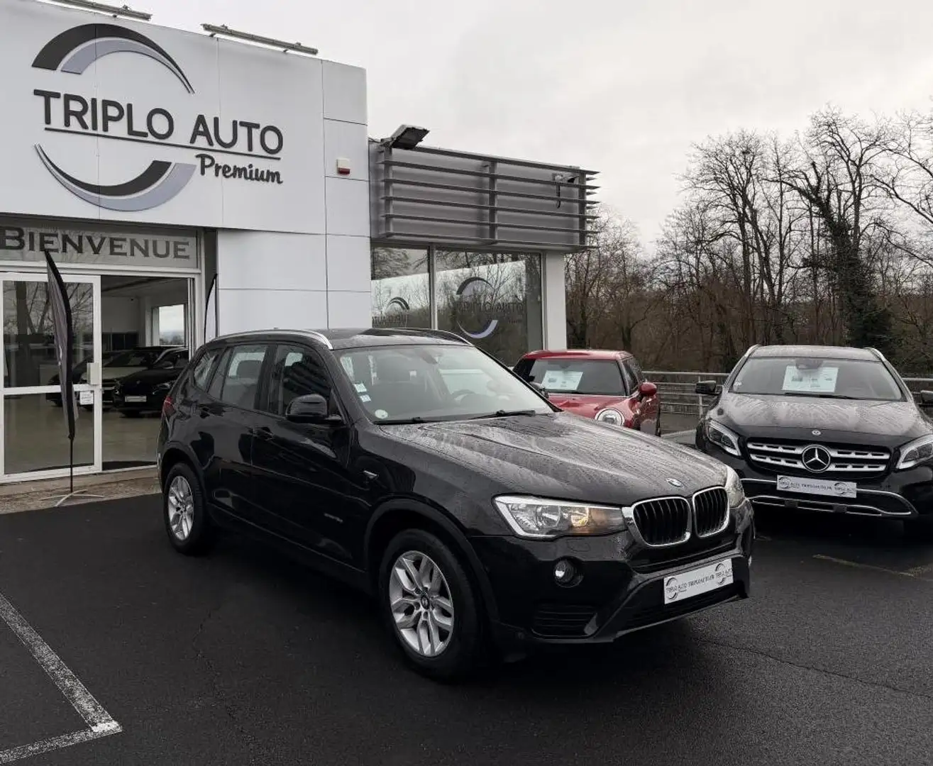 BMW X3 sDrive 18d - BVA  F25 LCI Business - ATTELAGE + RADAR AR Schwarz - 1