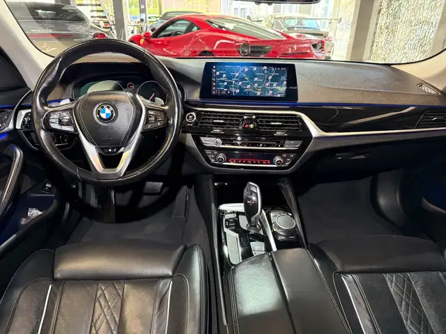 BMW 540 I view 11