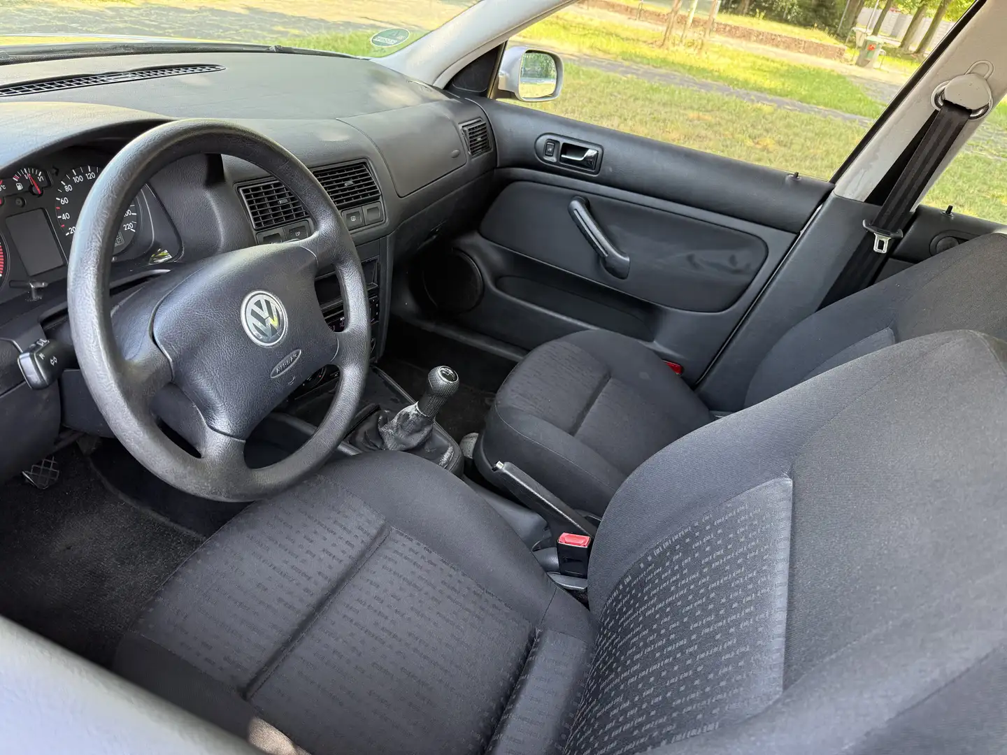 Volkswagen Golf 1.4 Special Grigio - 2