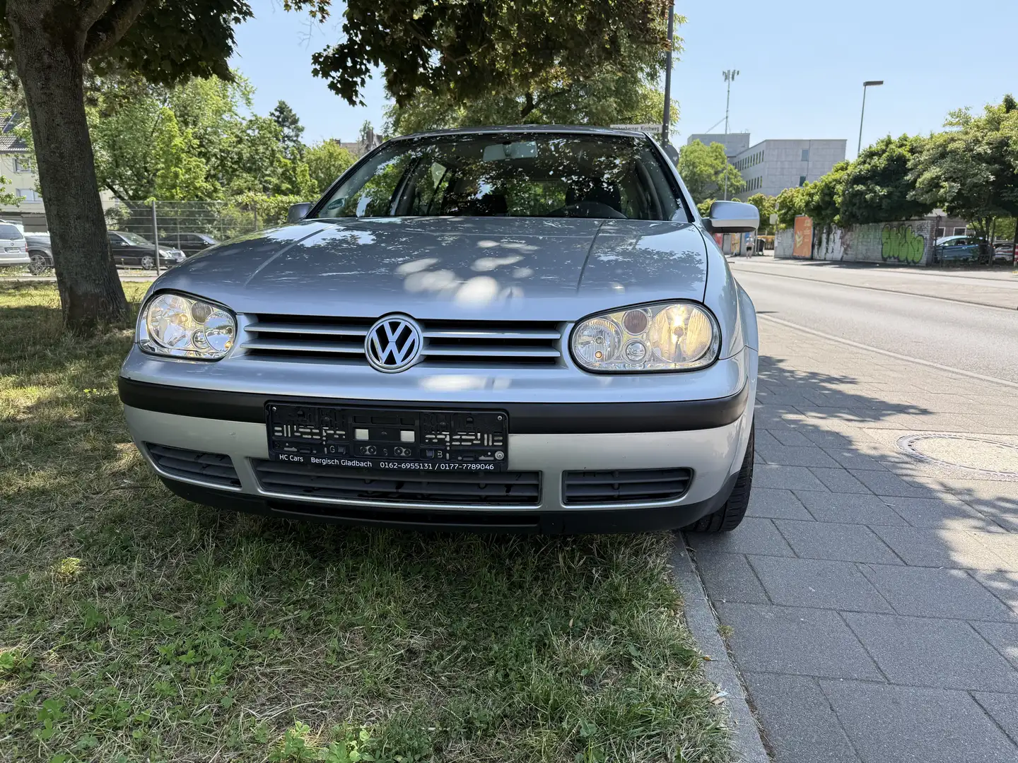 Volkswagen Golf 1.4 Special Grigio - 1
