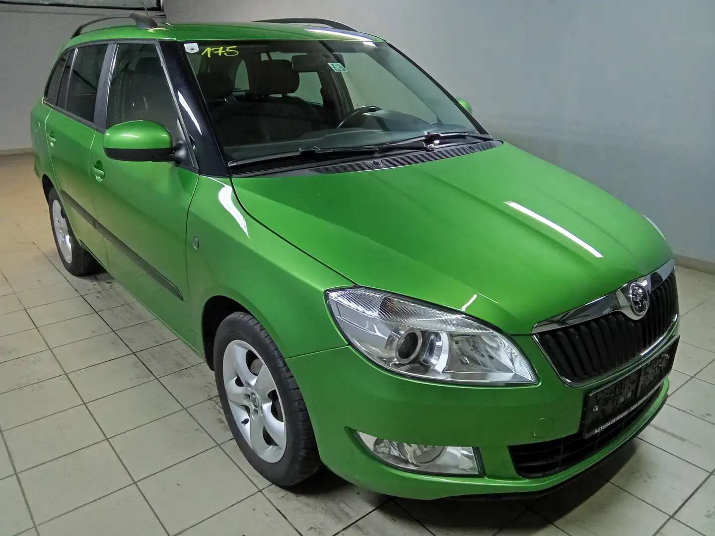 Skoda Fabia Family Grün - 2