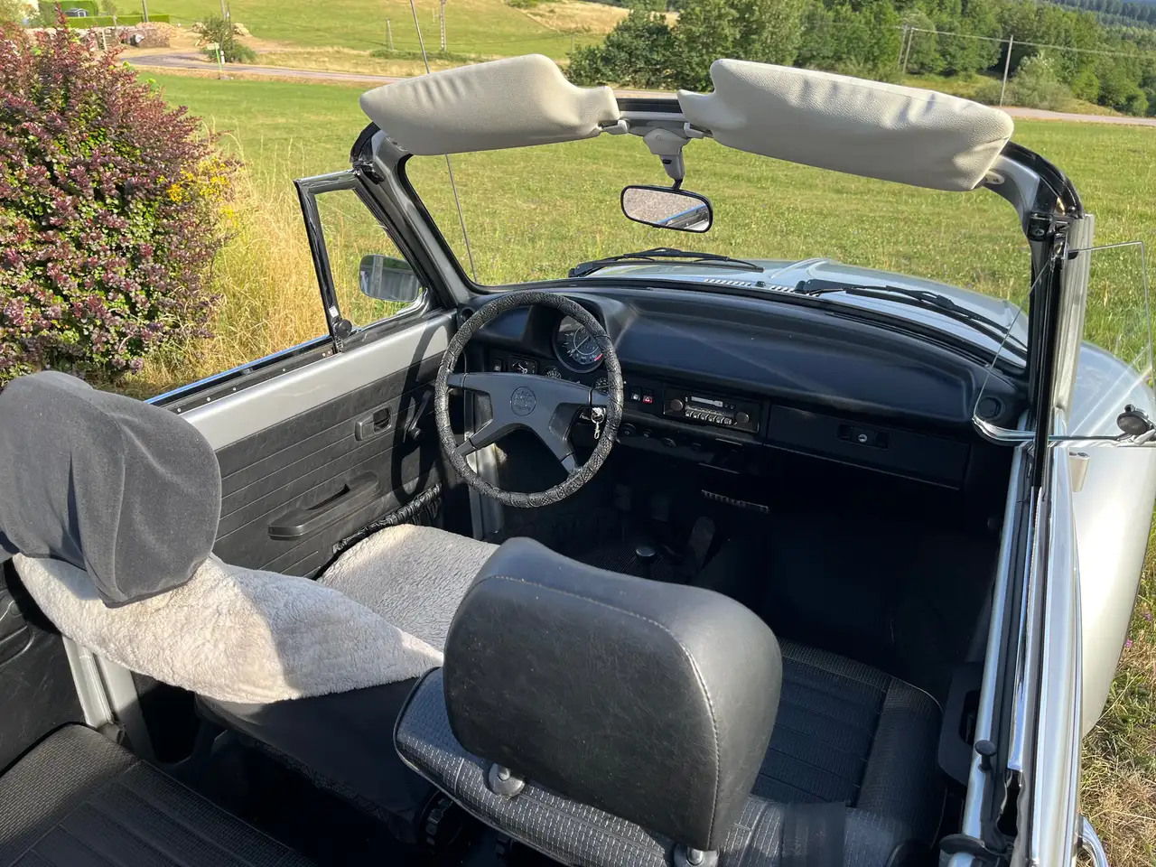 Volkswagen Käfer Cabriolet 1303, foto 5
